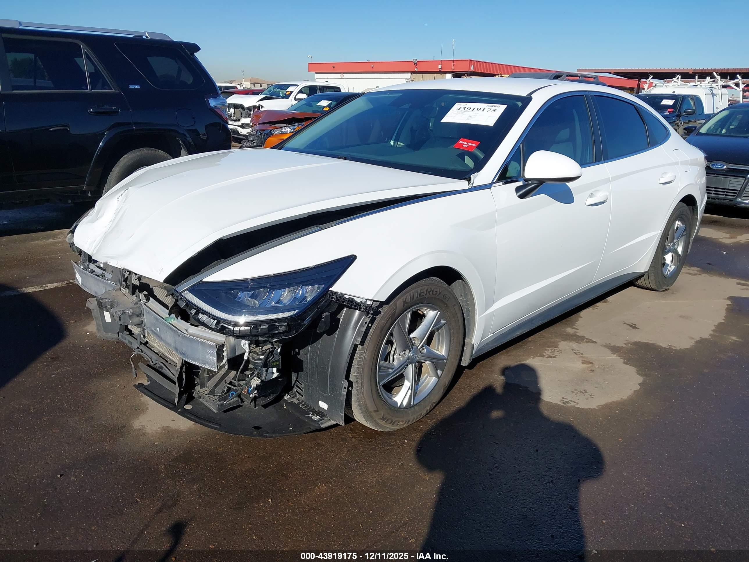 HYUNDAI SONATA image 2