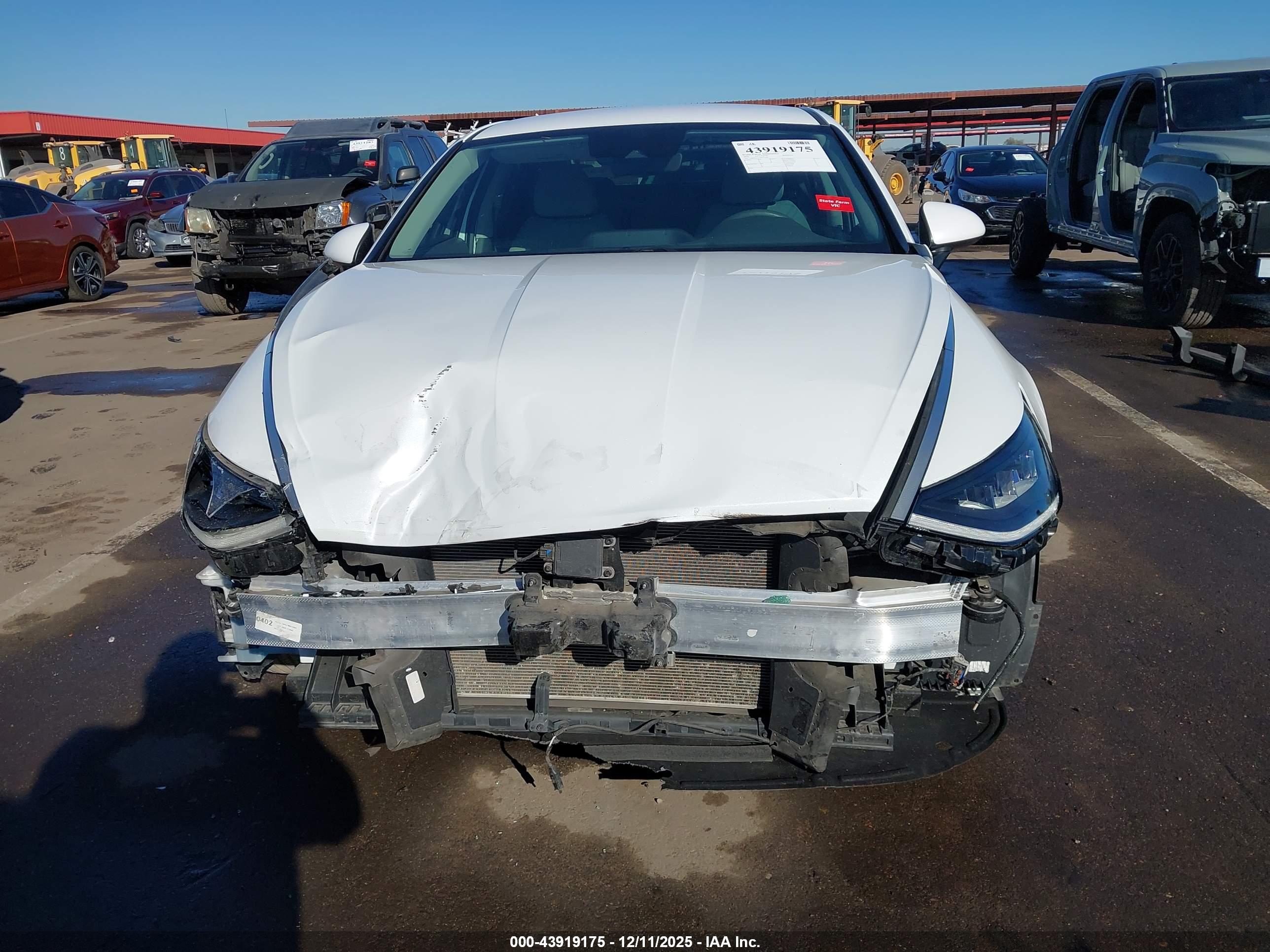 HYUNDAI SONATA image 6