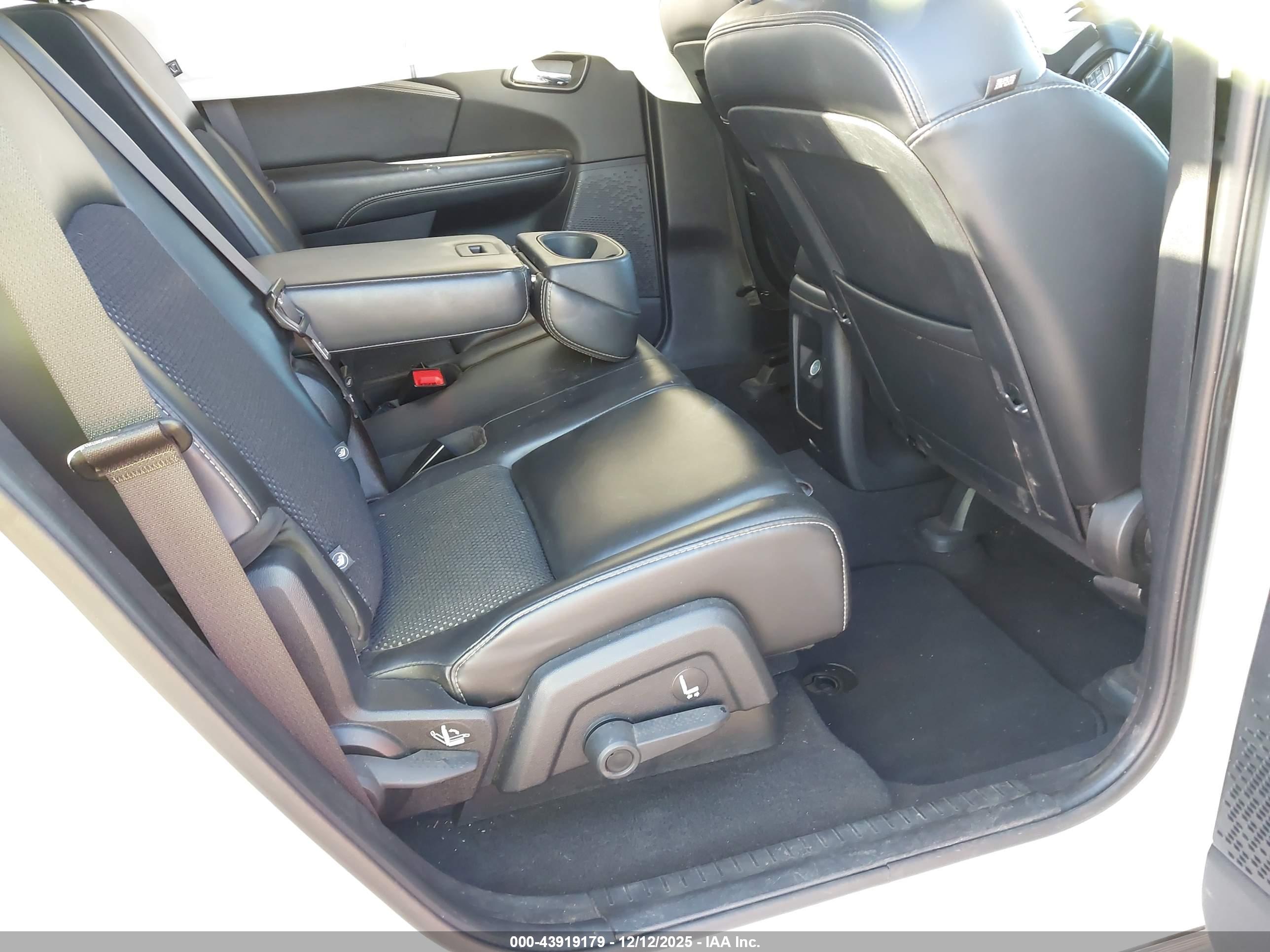 DODGE JOURNEY image 8