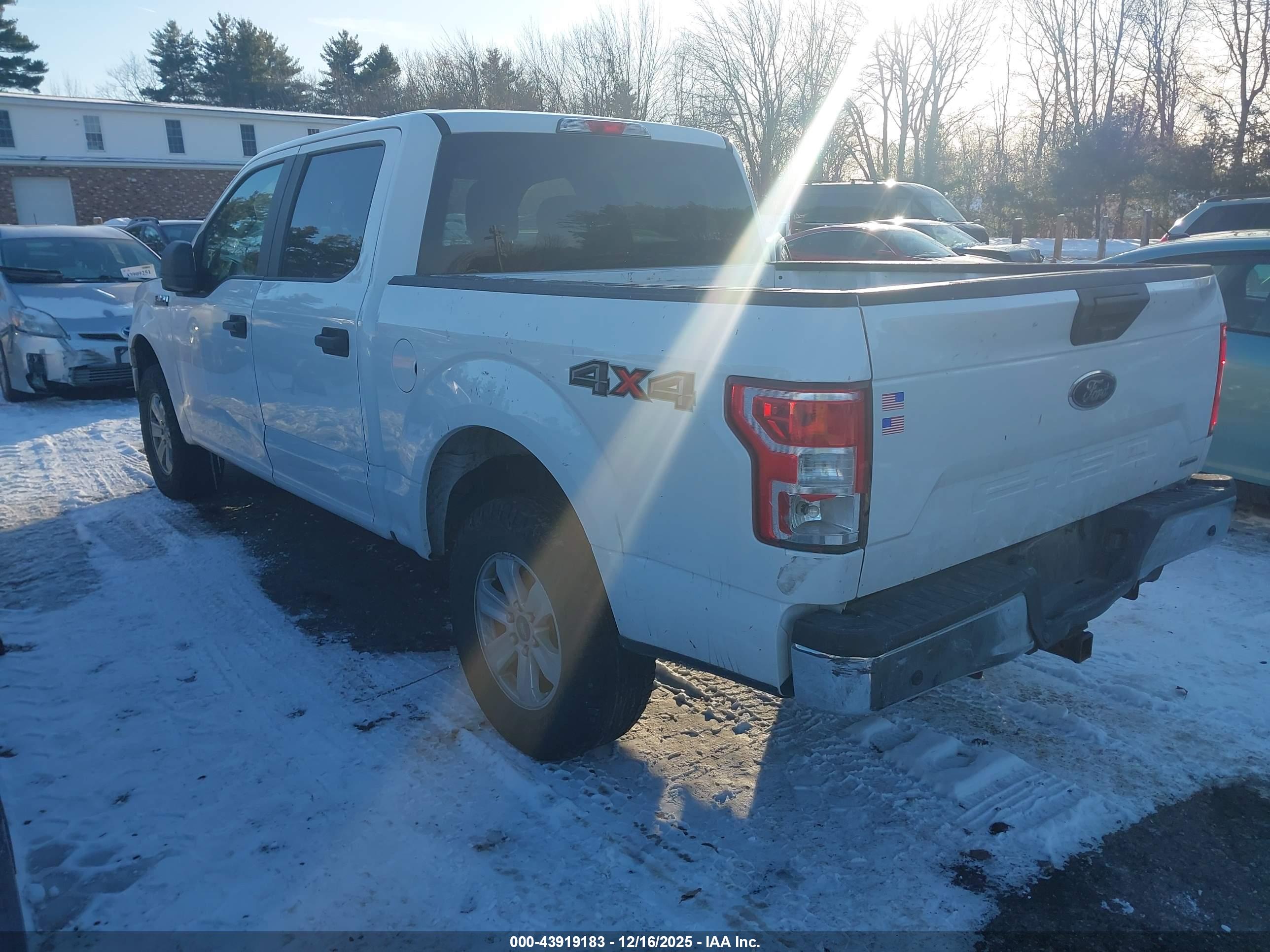 FORD F-150 image 3