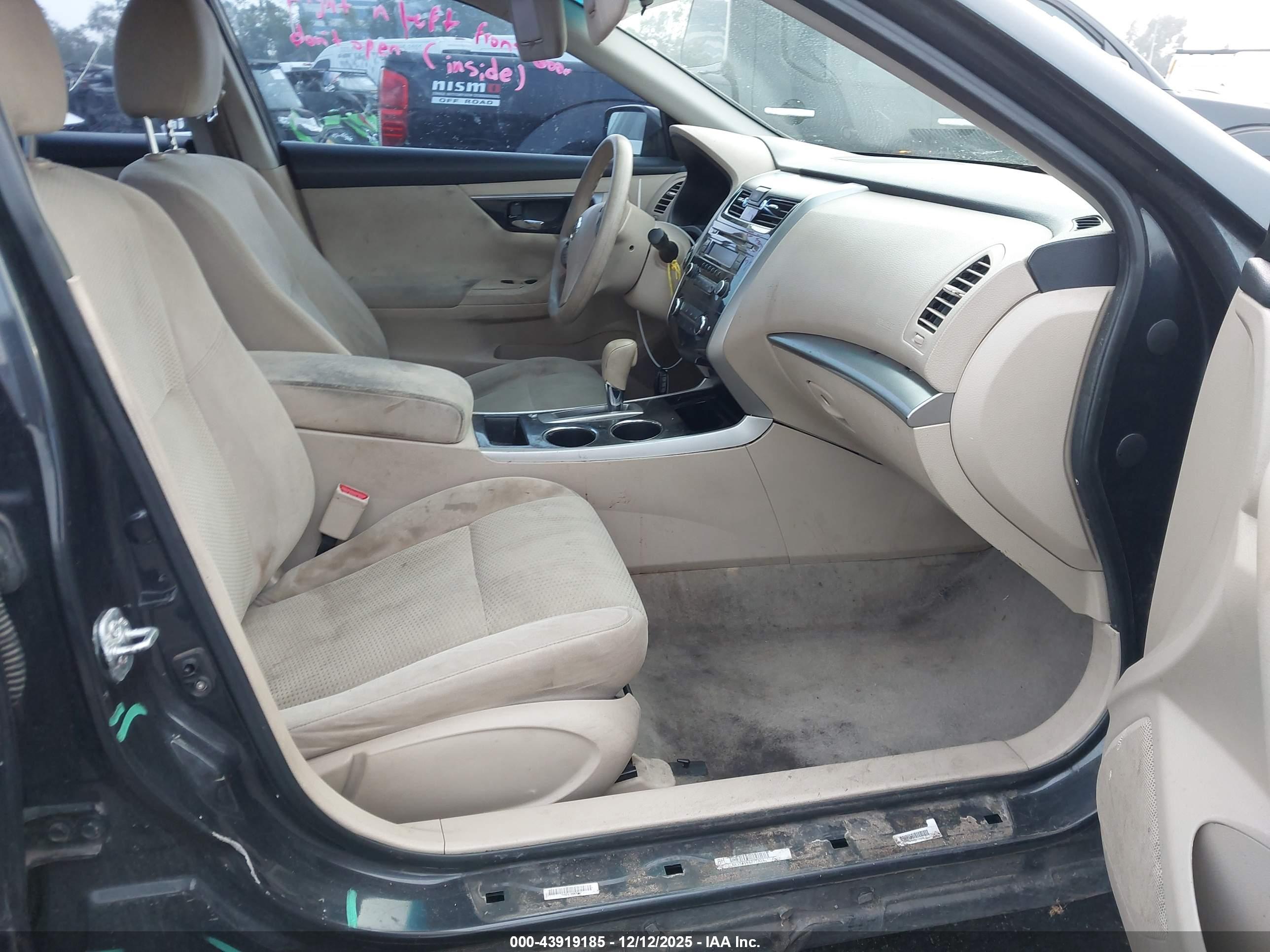 NISSAN ALTIMA image 5