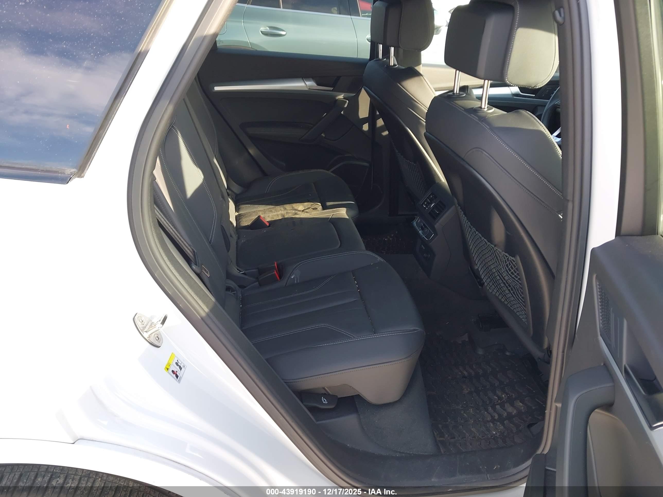AUDI Q5 image 8
