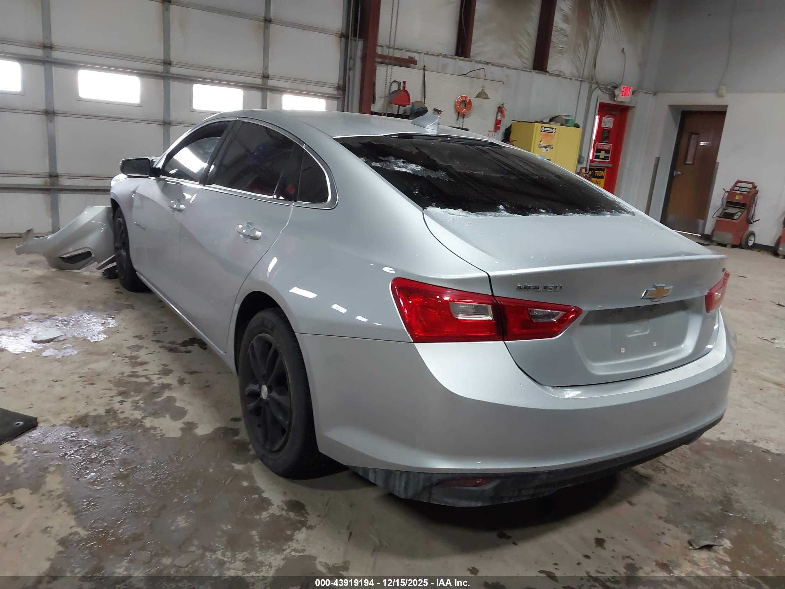 CHEVROLET MALIBU image 3