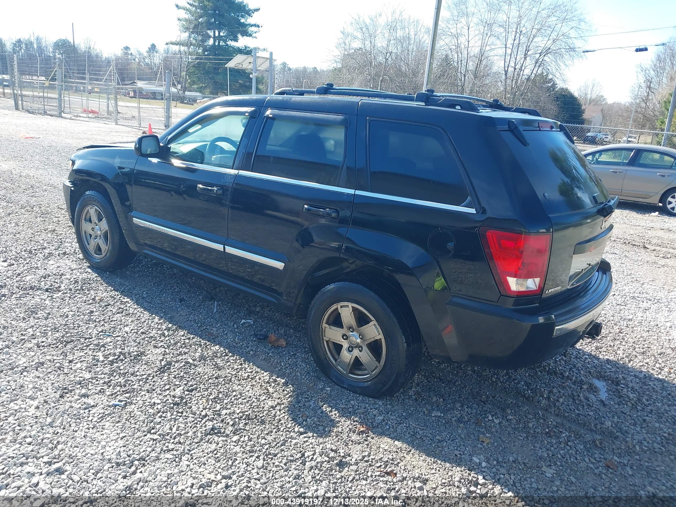 JEEP GRAND image 3