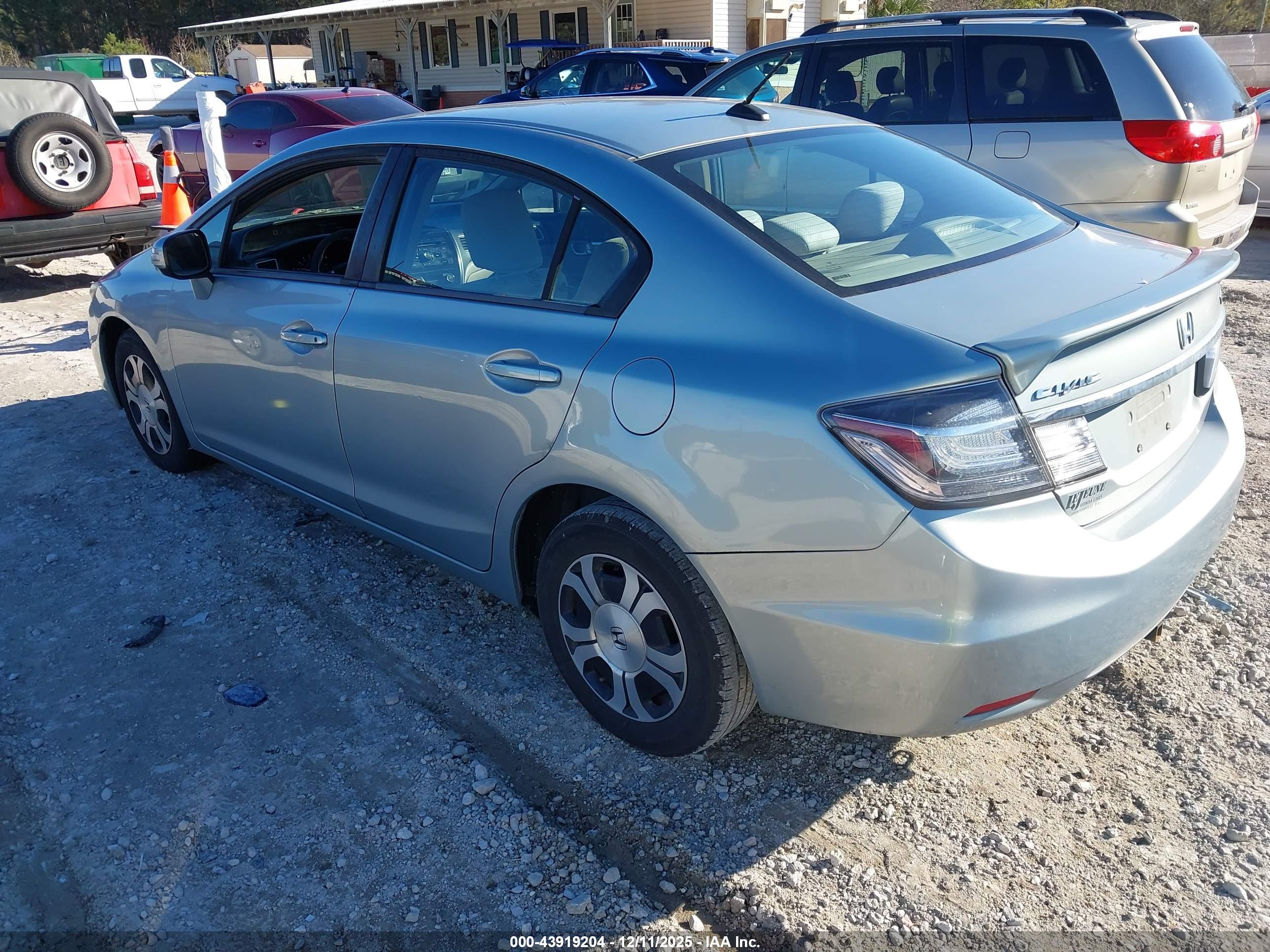 HONDA CIVIC image 3