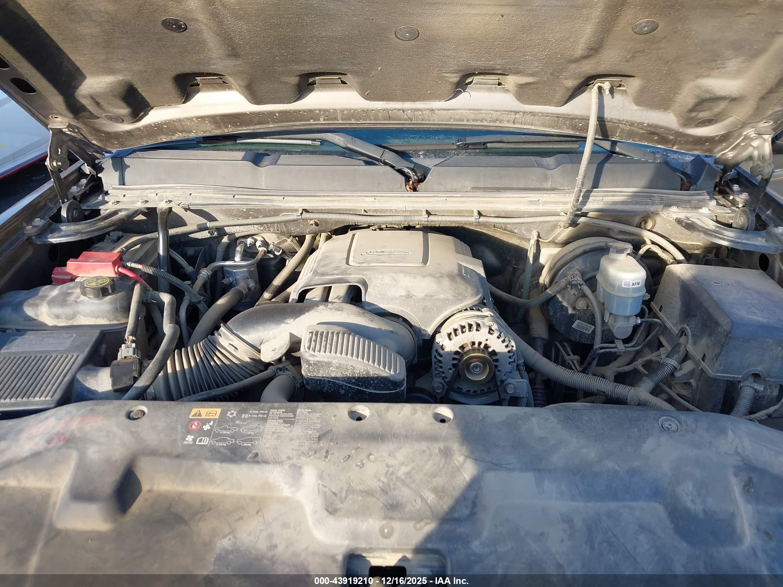 CHEVROLET SILVERADO image 10