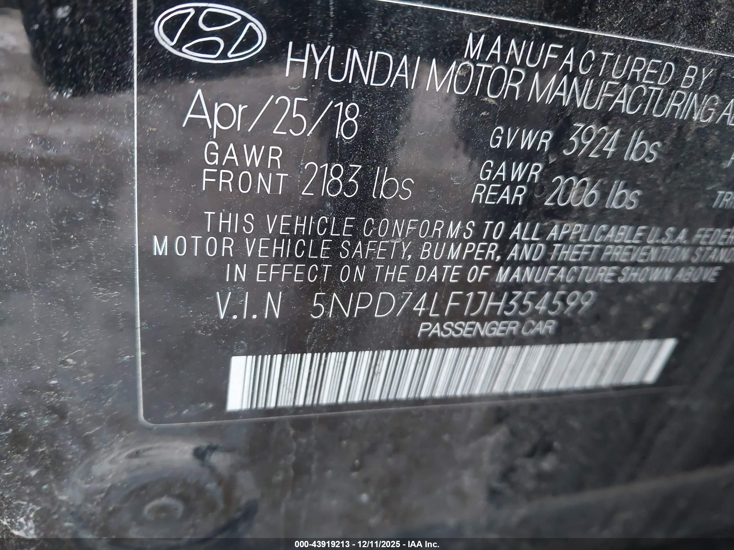 HYUNDAI ELANTRA image 9