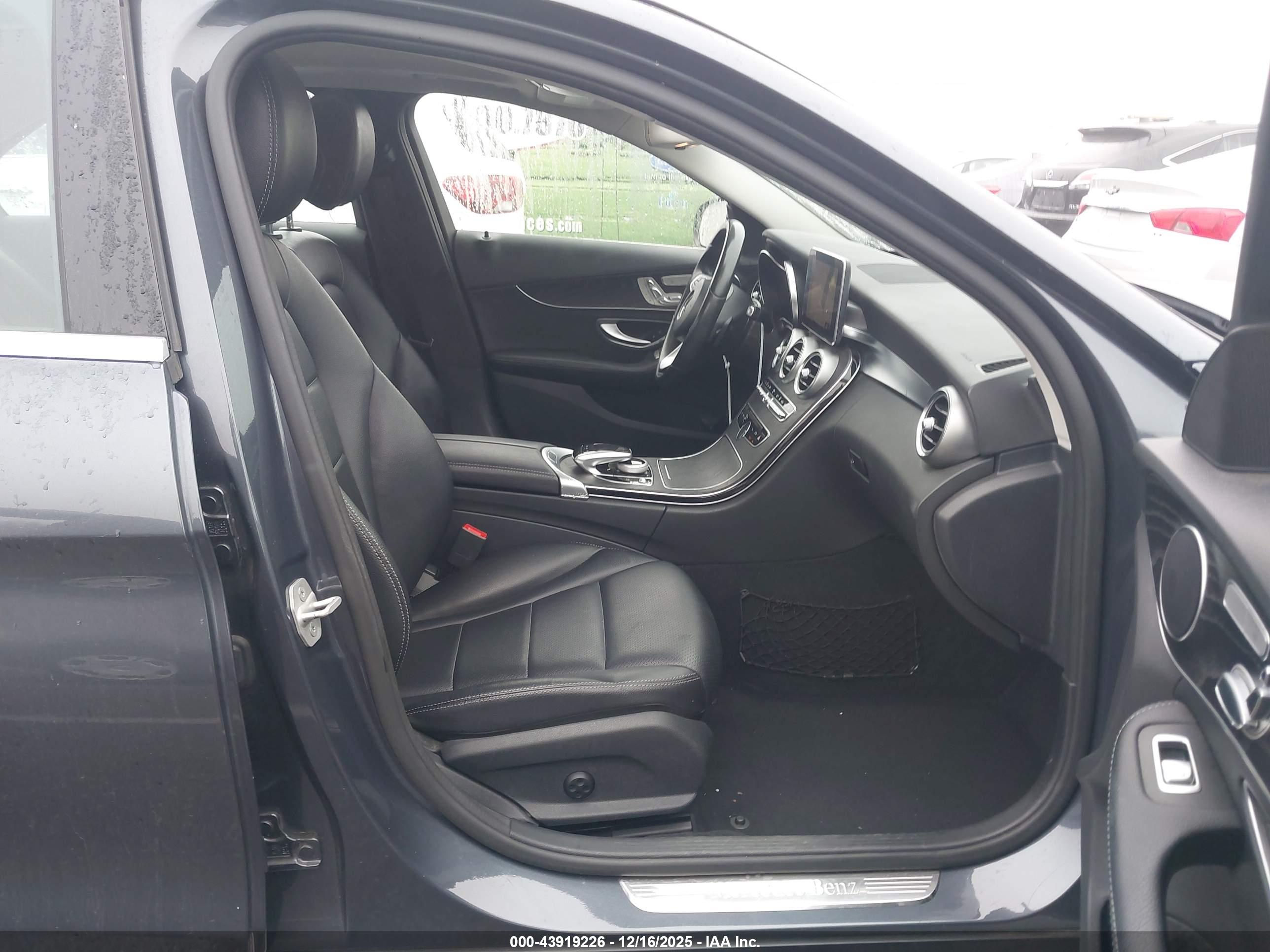 MERCEDES-BENZ C image 5