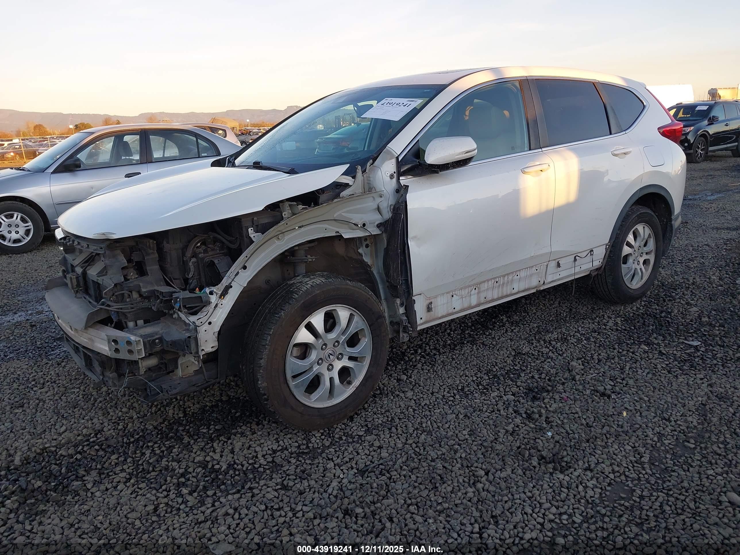 HONDA CR-V image 2