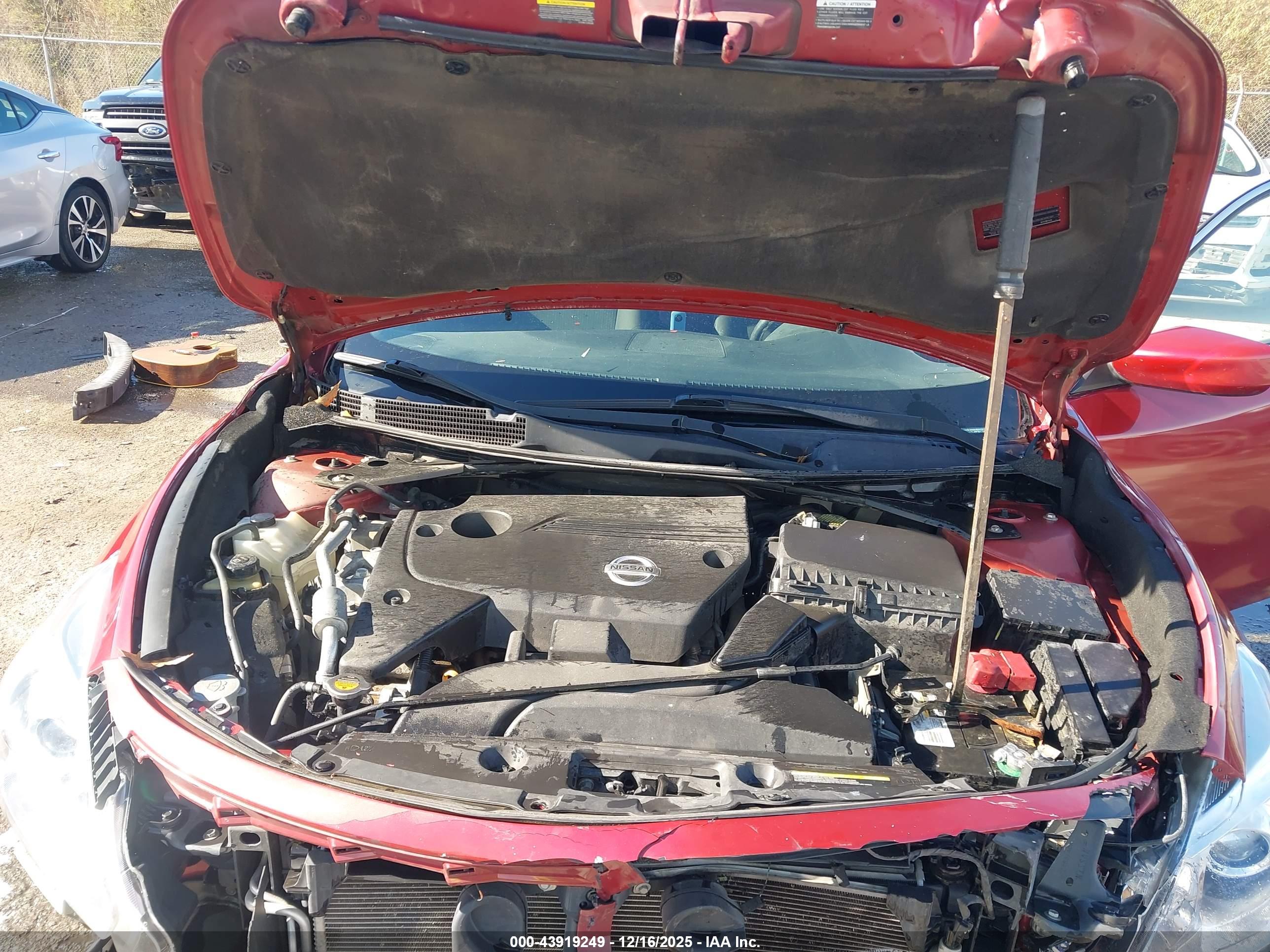 NISSAN ALTIMA image 10