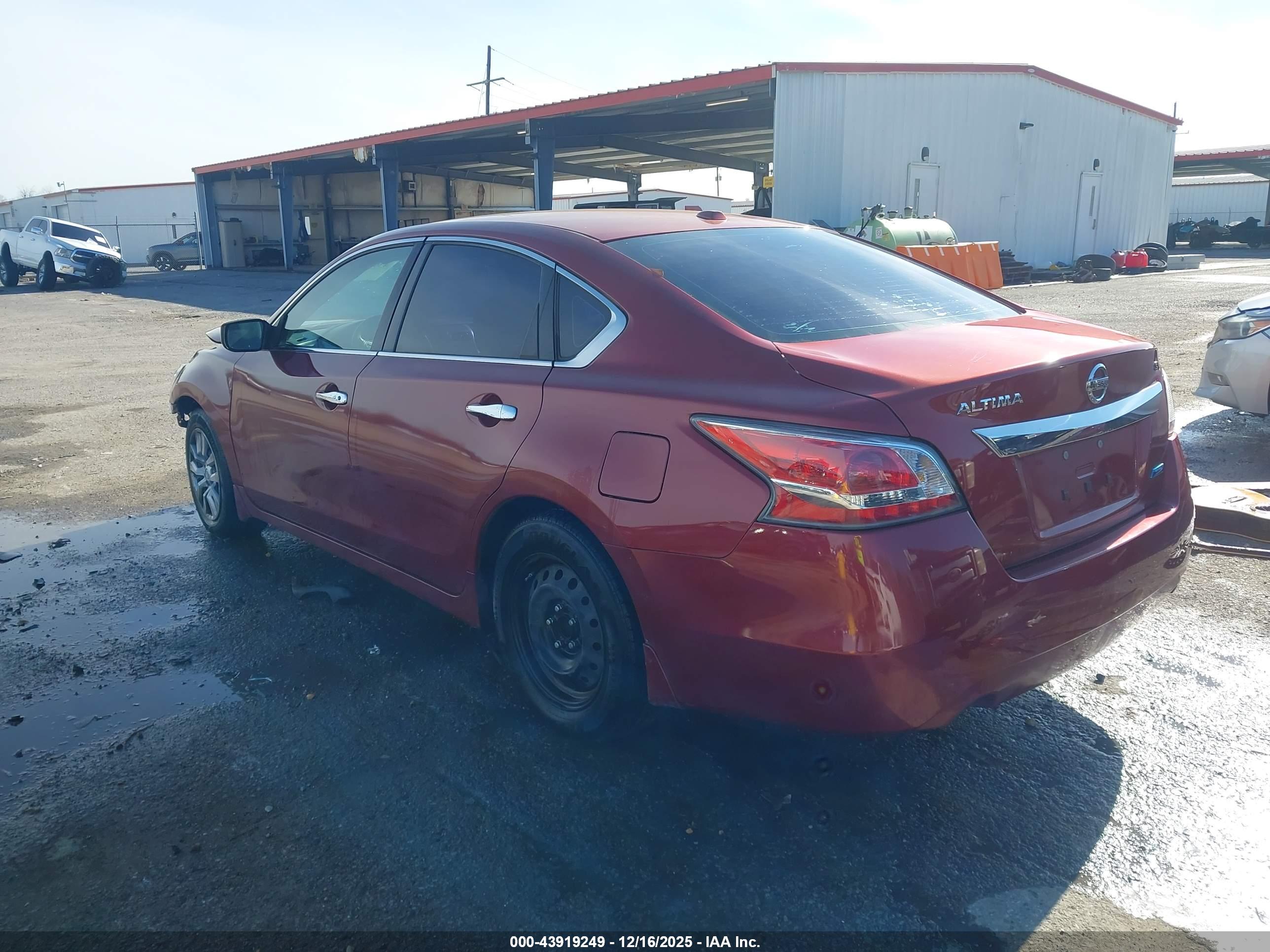 NISSAN ALTIMA image 3