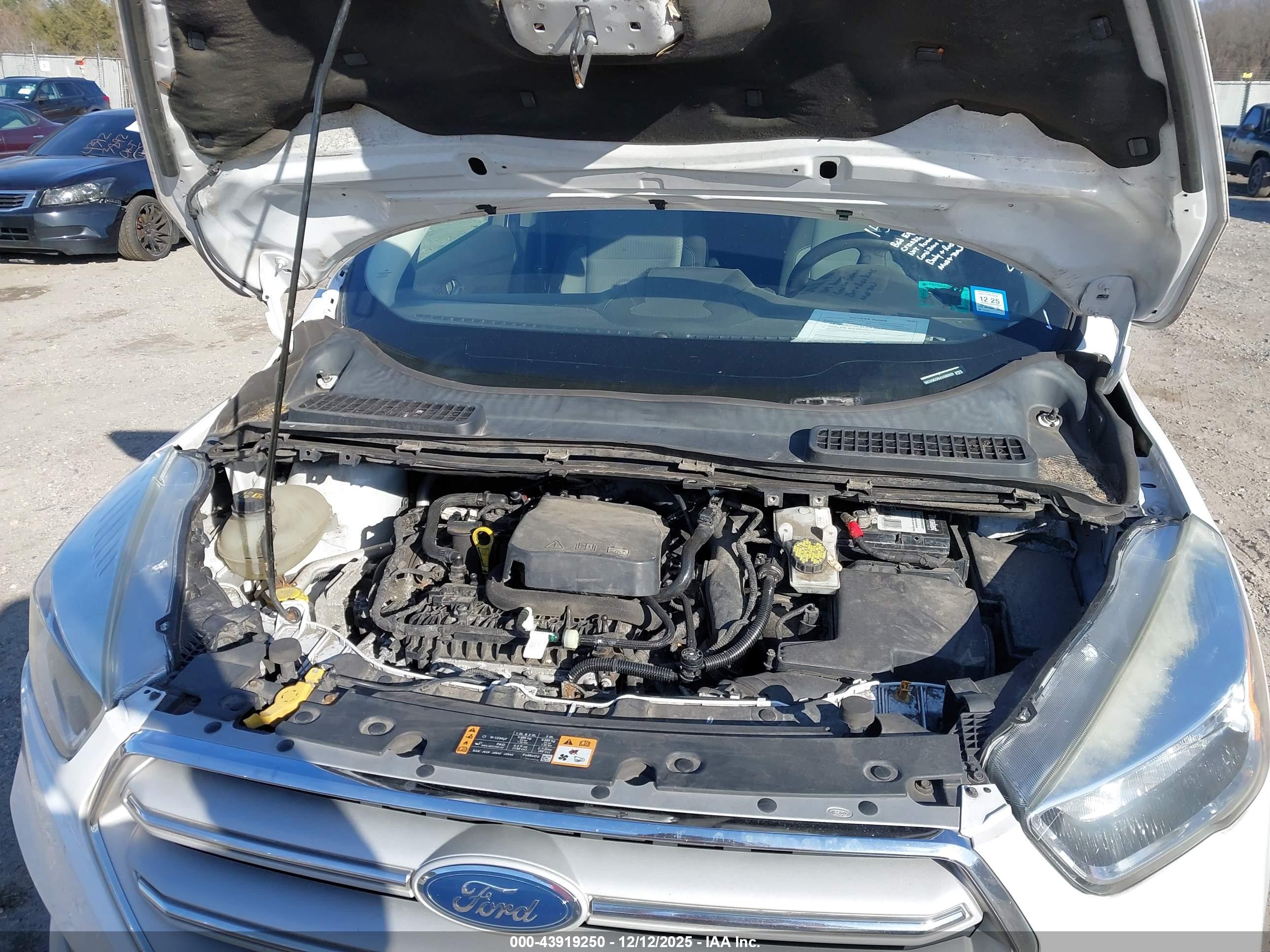 FORD ESCAPE image 10