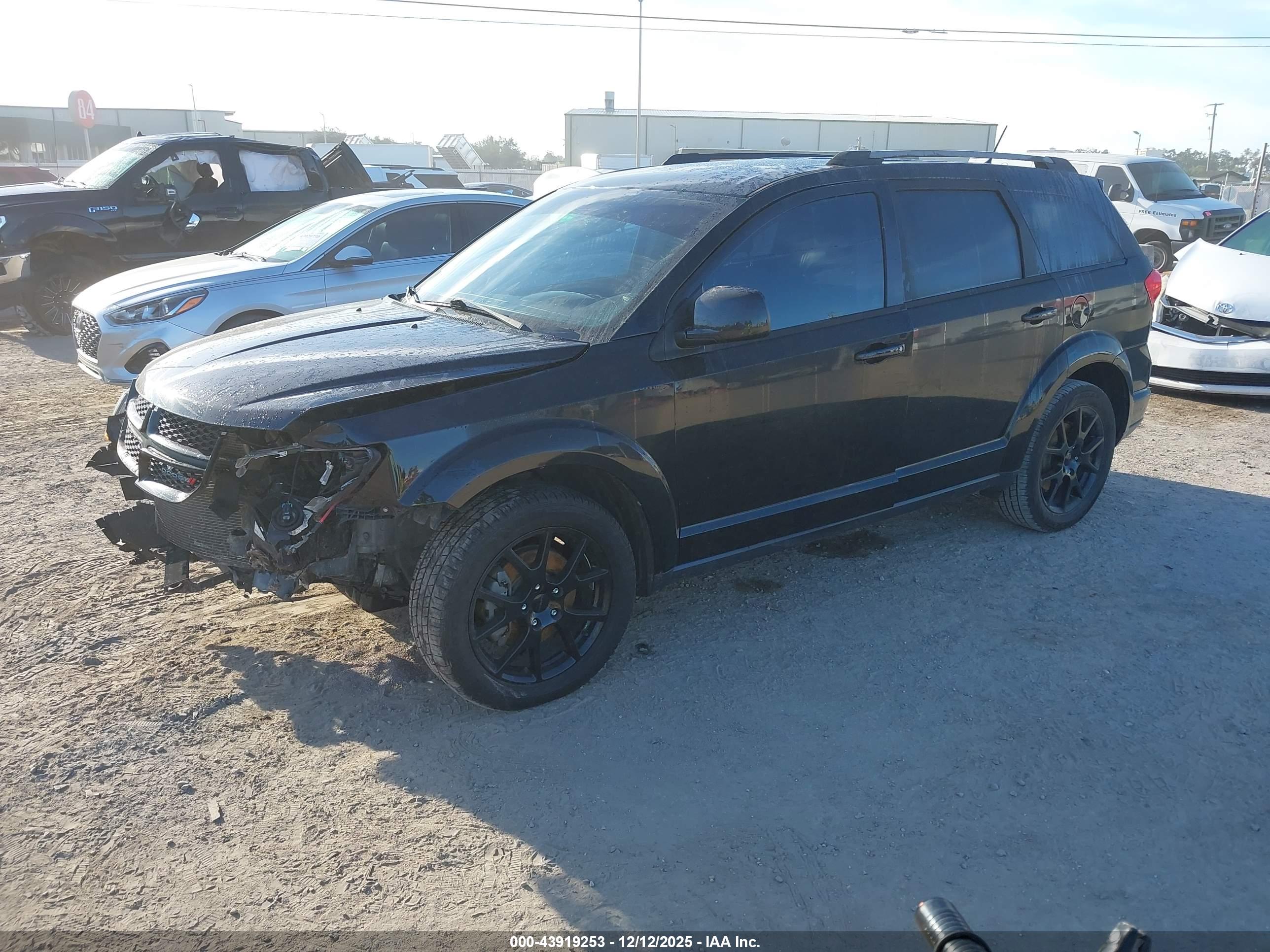 DODGE JOURNEY image 2