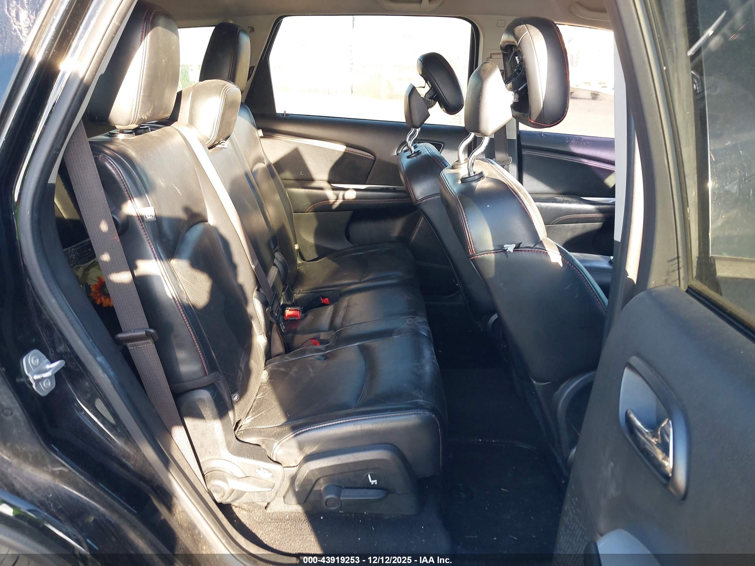 DODGE JOURNEY image 8