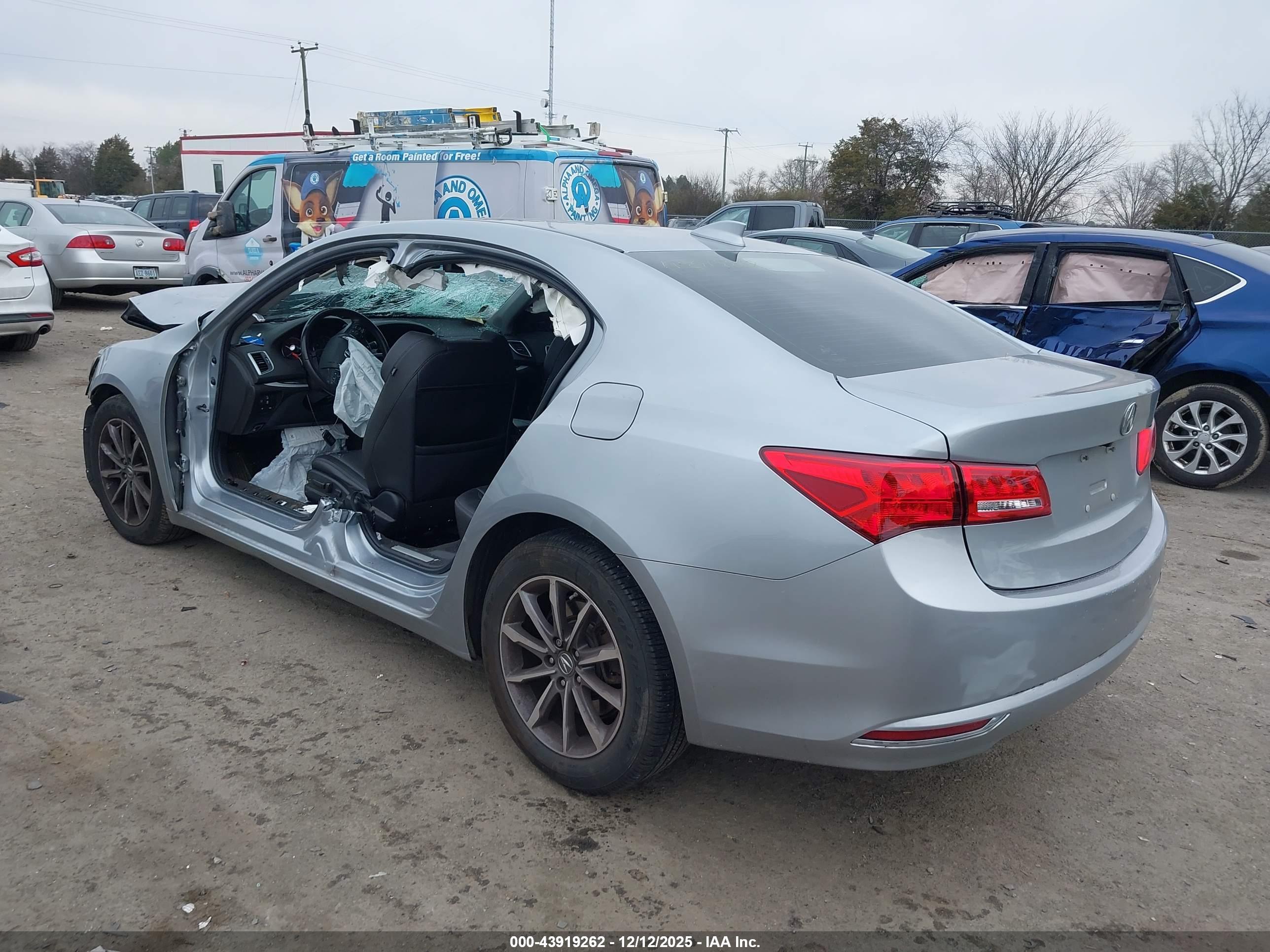 ACURA TLX image 3