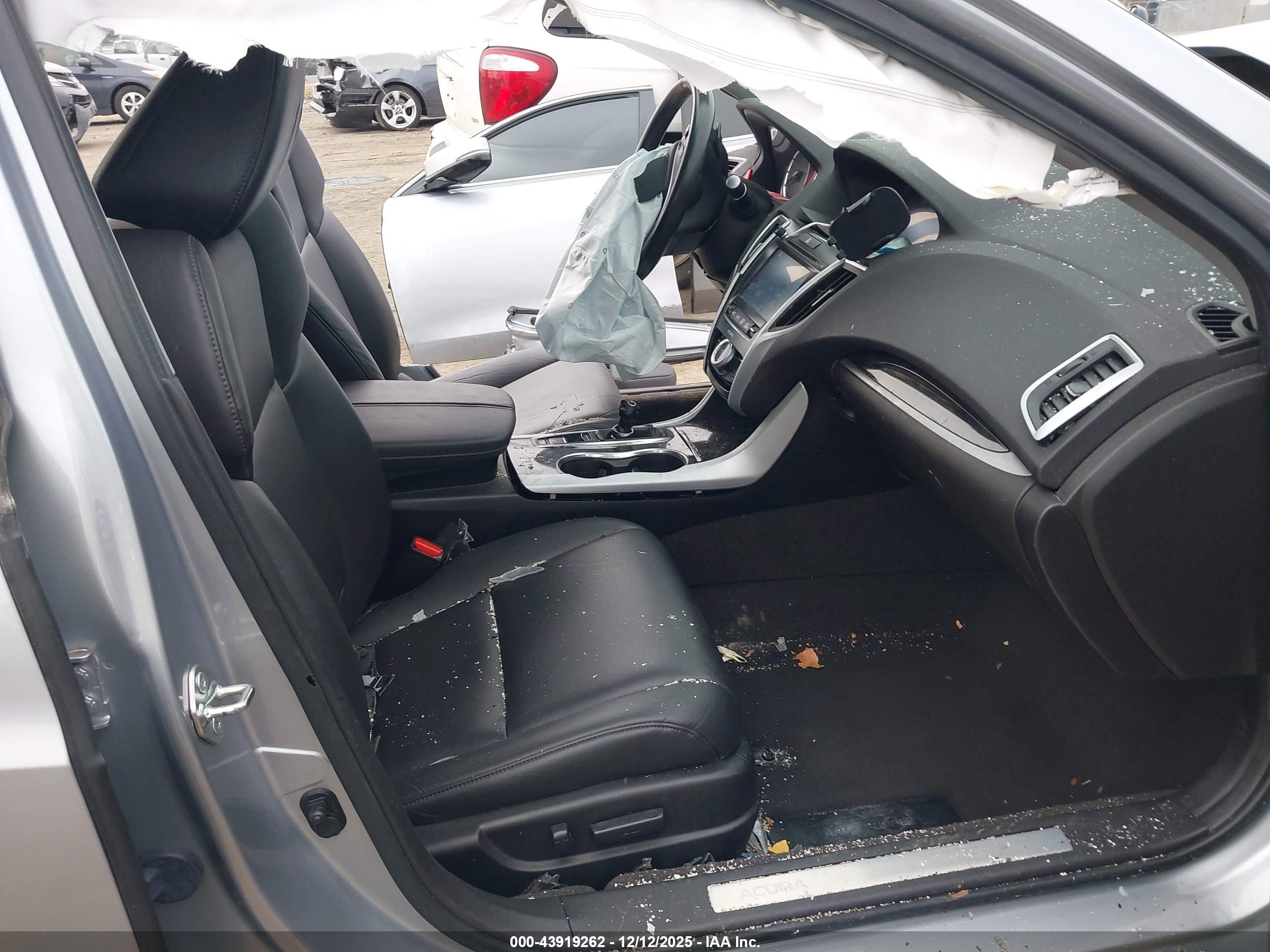 ACURA TLX image 5