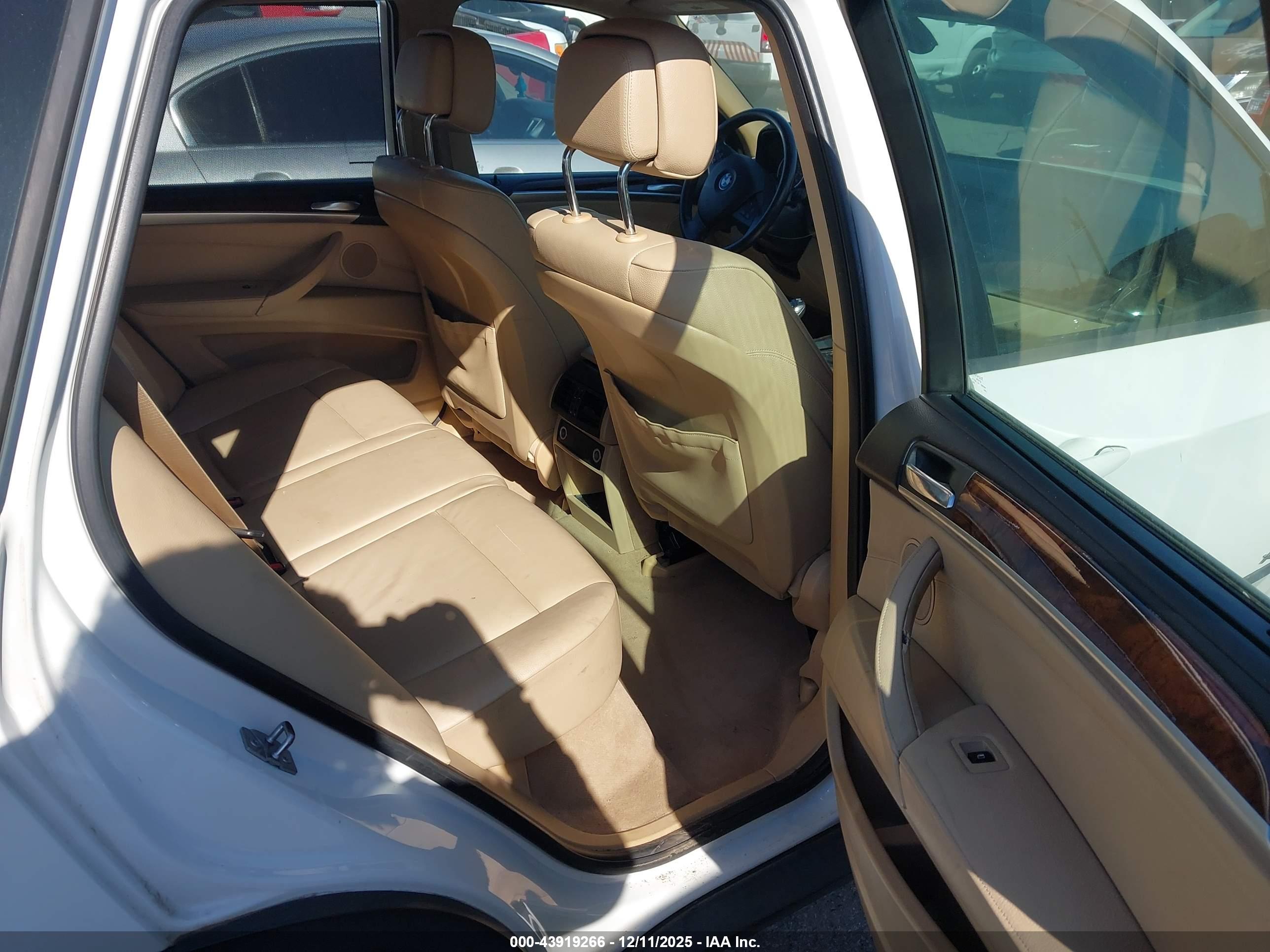 BMW X5 image 8