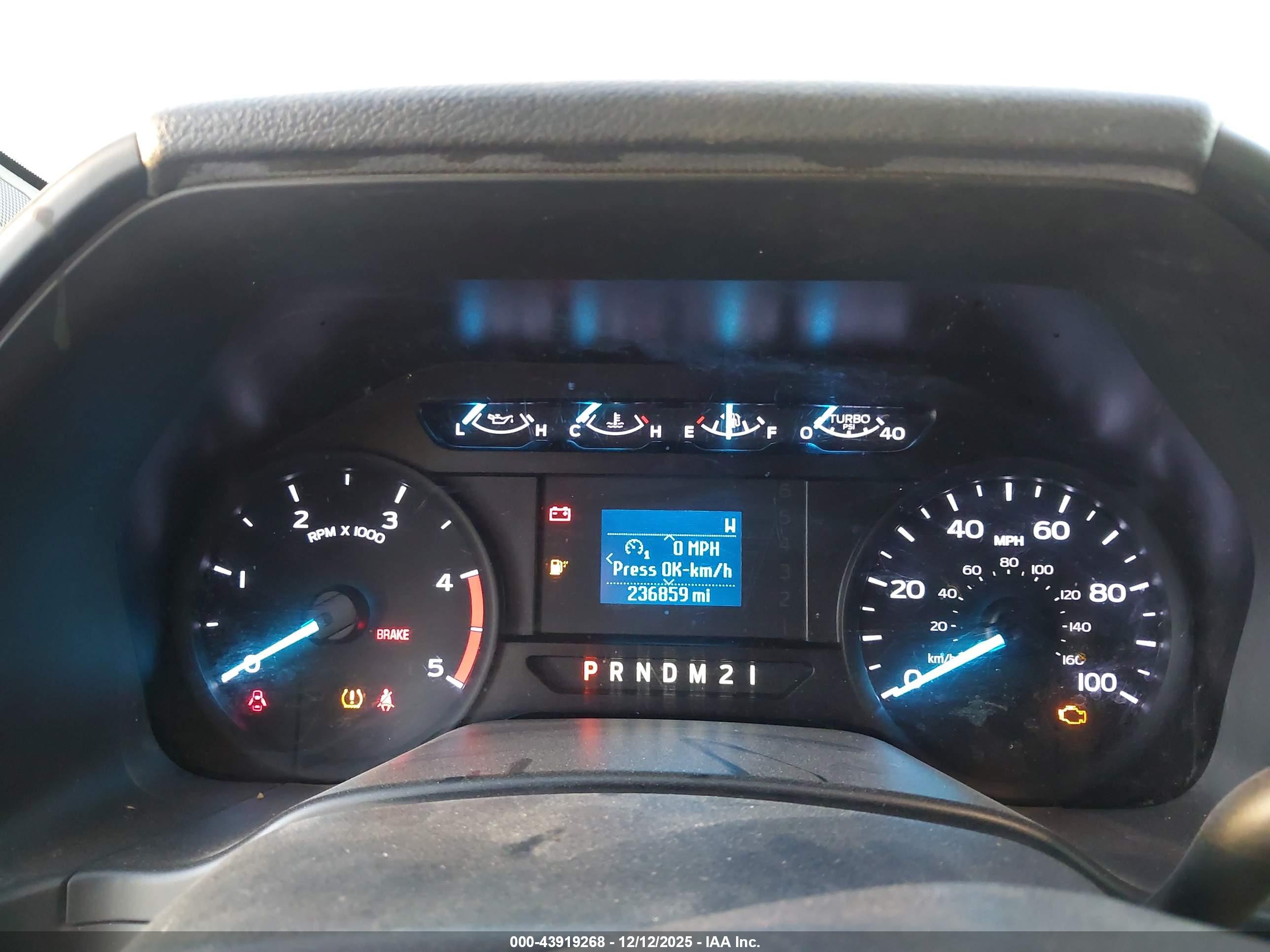 FORD F-350 image 7
