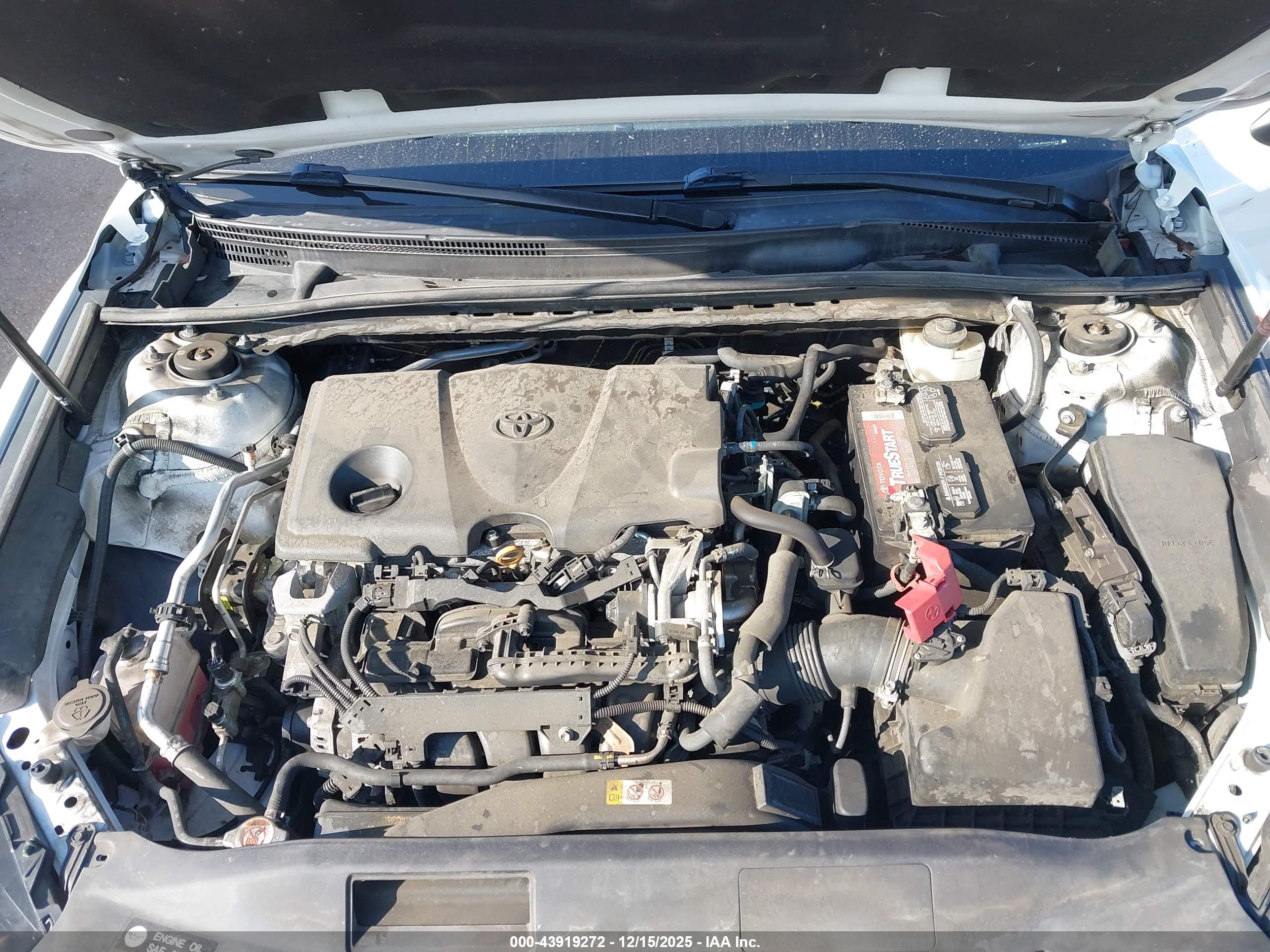 TOYOTA CAMRY image 10