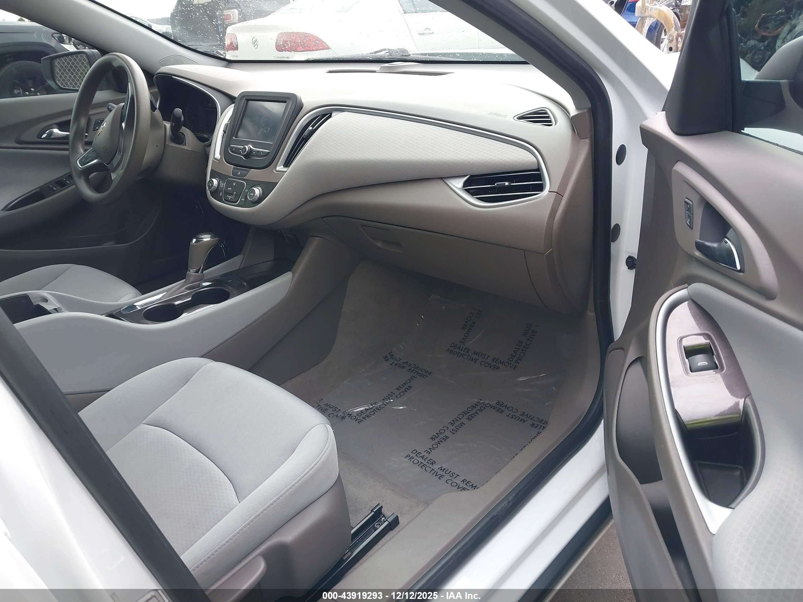 CHEVROLET MALIBU image 5