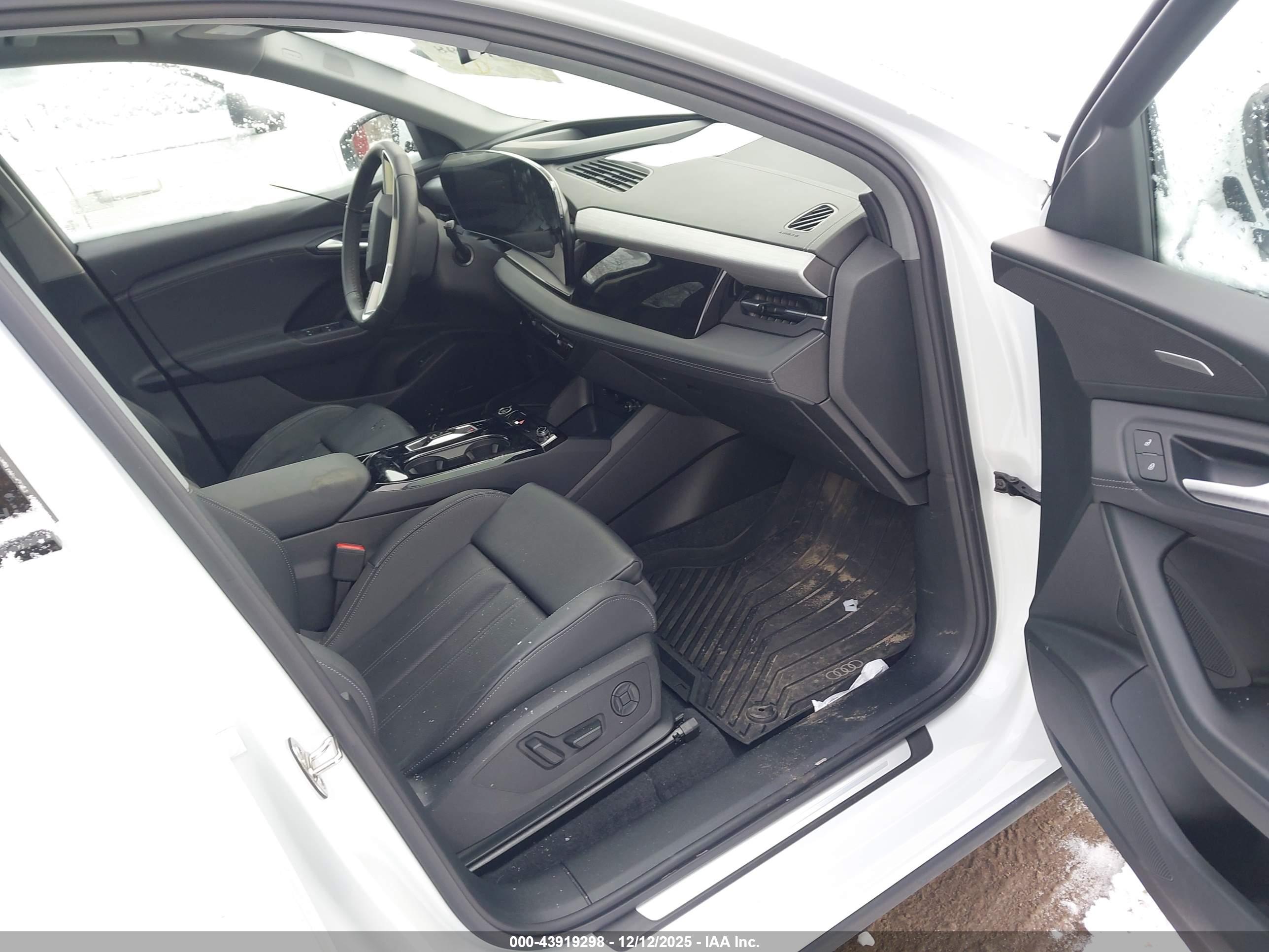 AUDI Q6 image 5