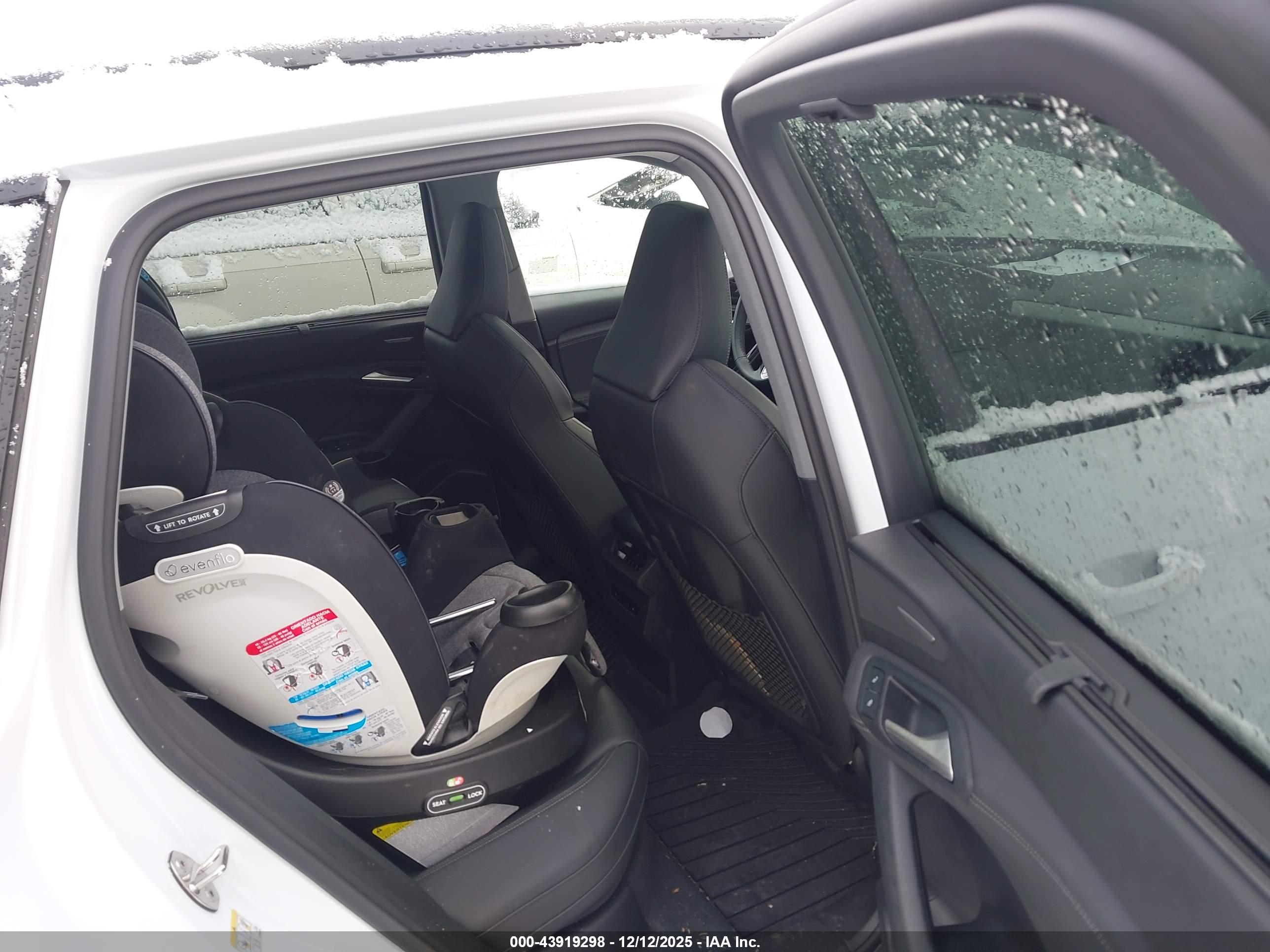AUDI Q6 image 8