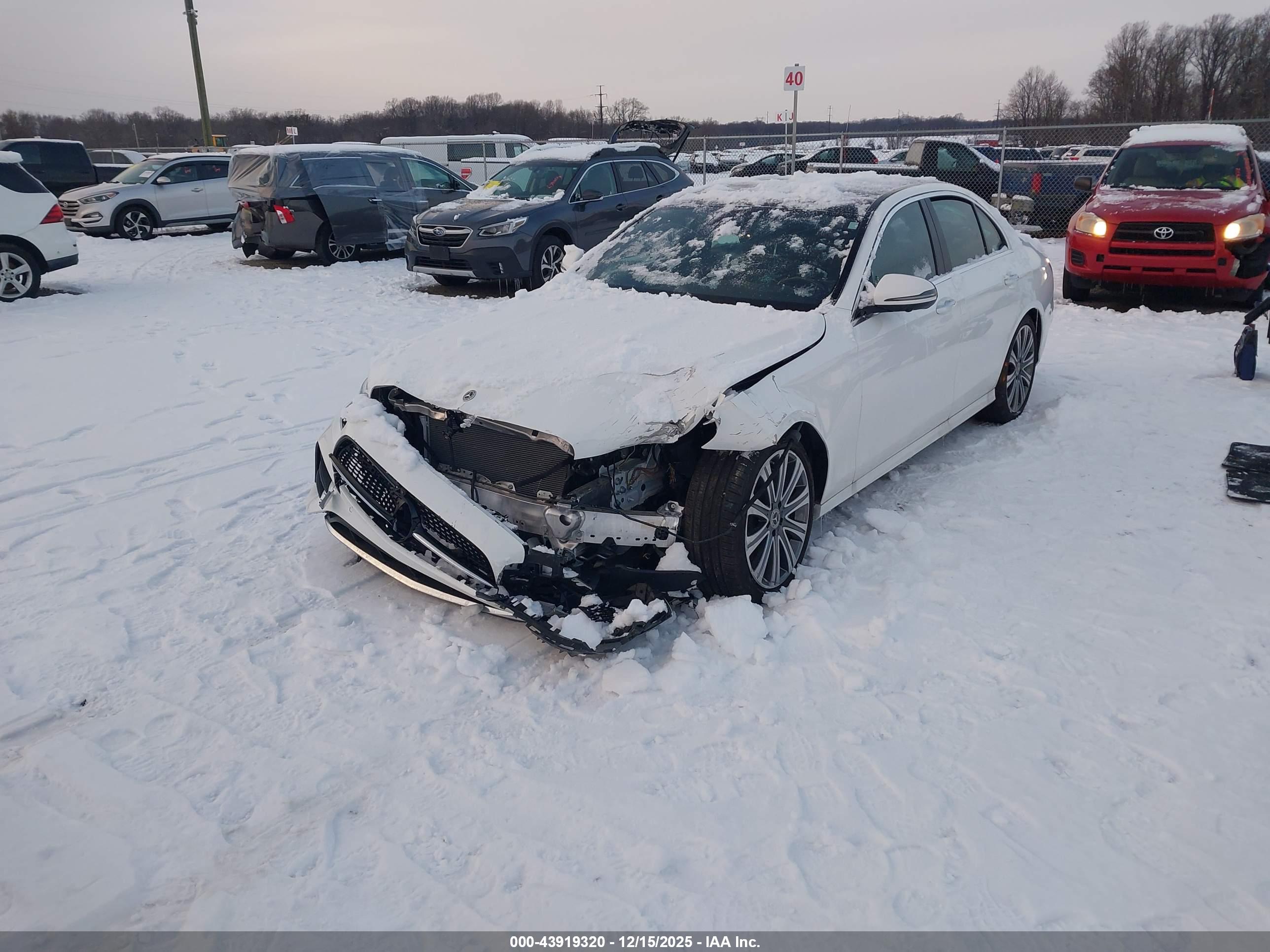 MERCEDES-BENZ E image 2