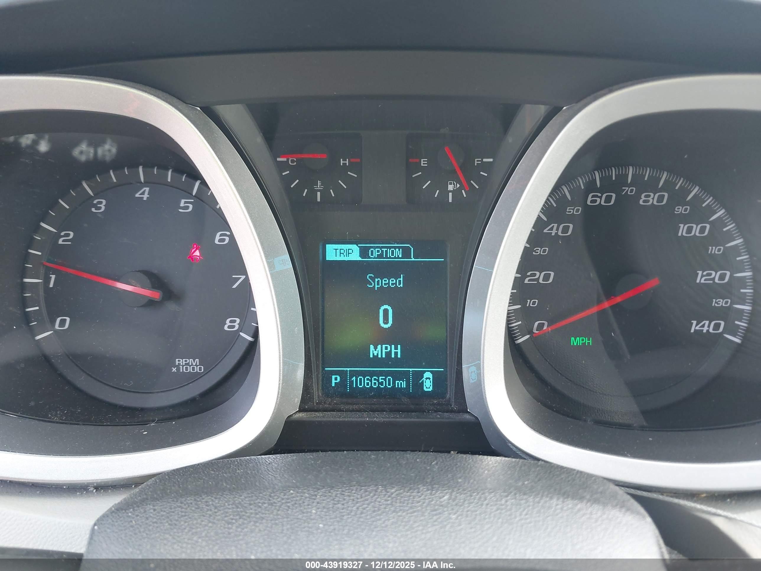 CHEVROLET EQUINOX image 7