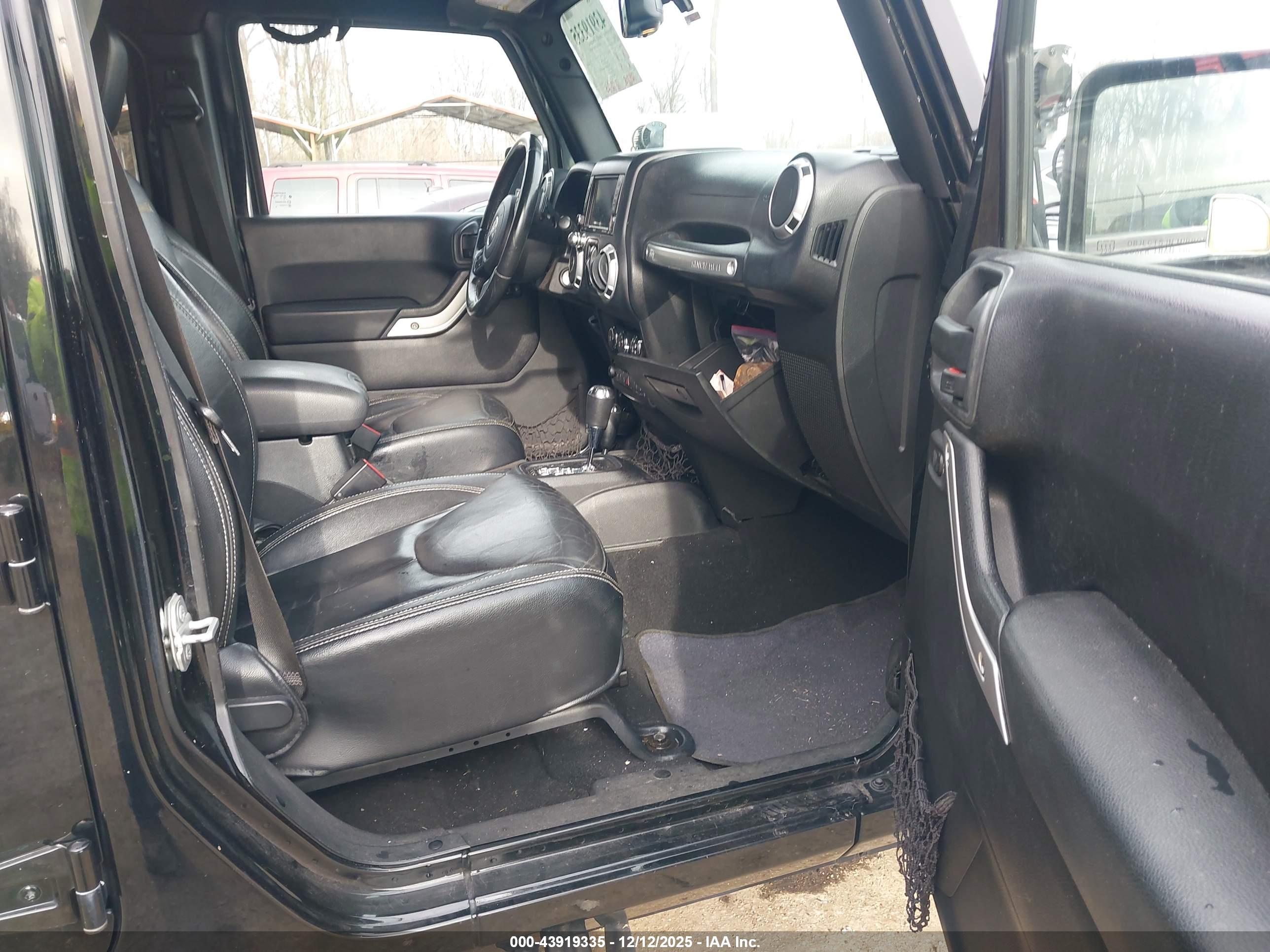 JEEP WRANGLER image 5