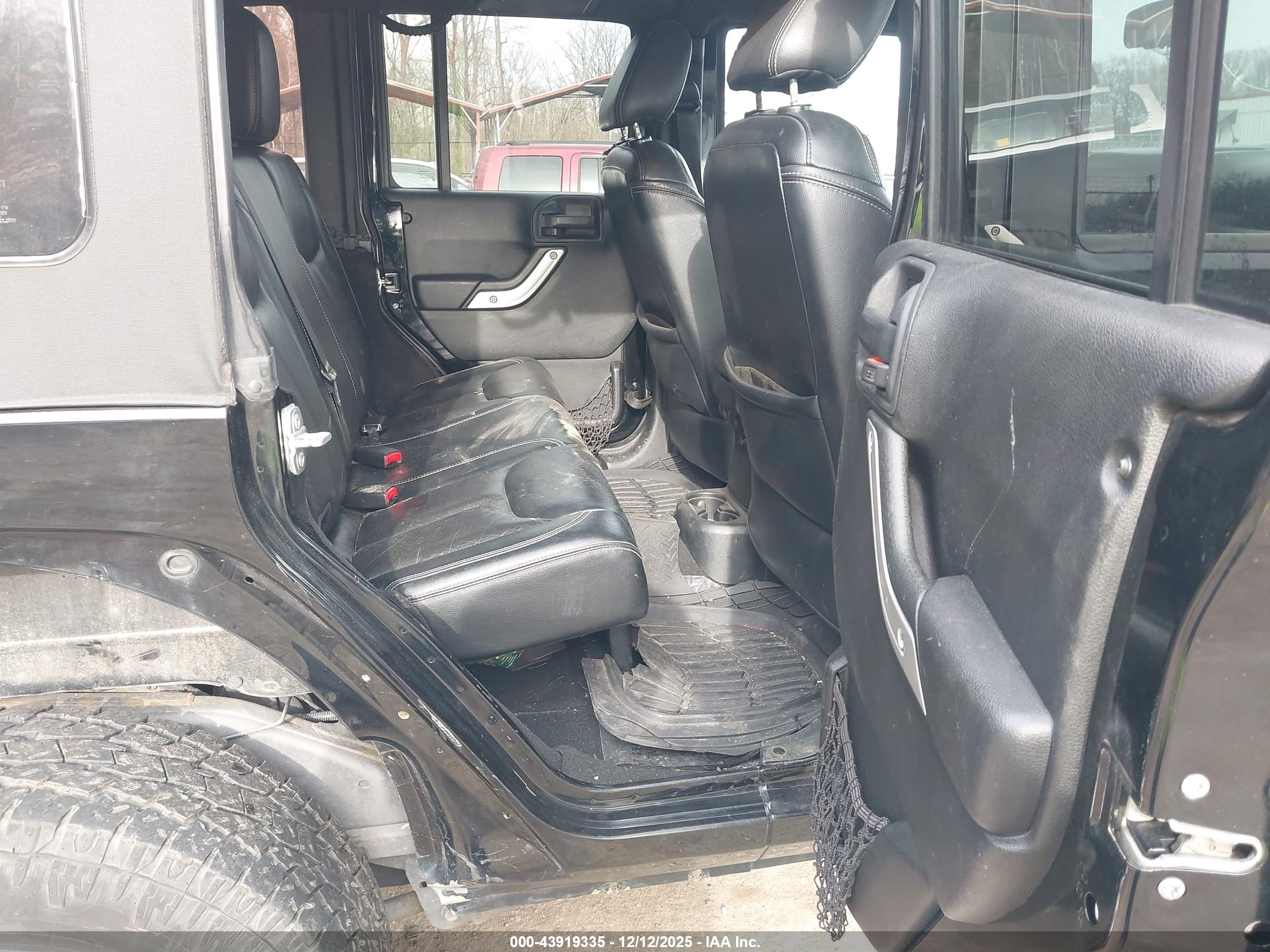 JEEP WRANGLER image 8