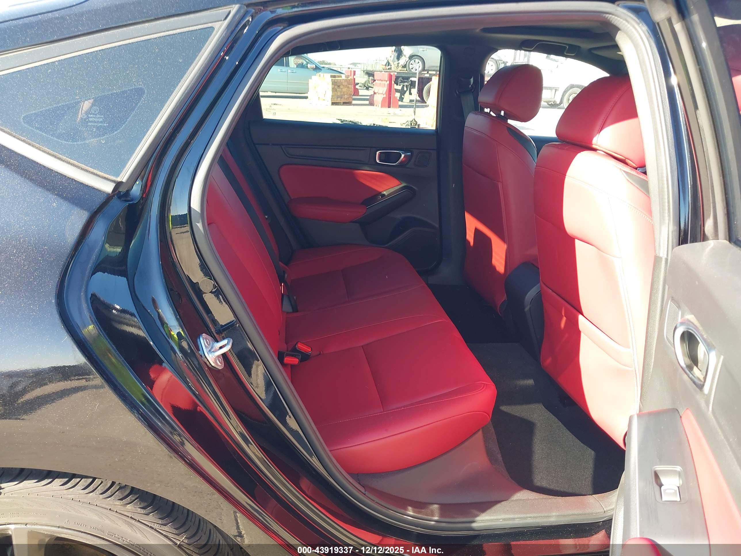 ACURA INTEGRA image 8