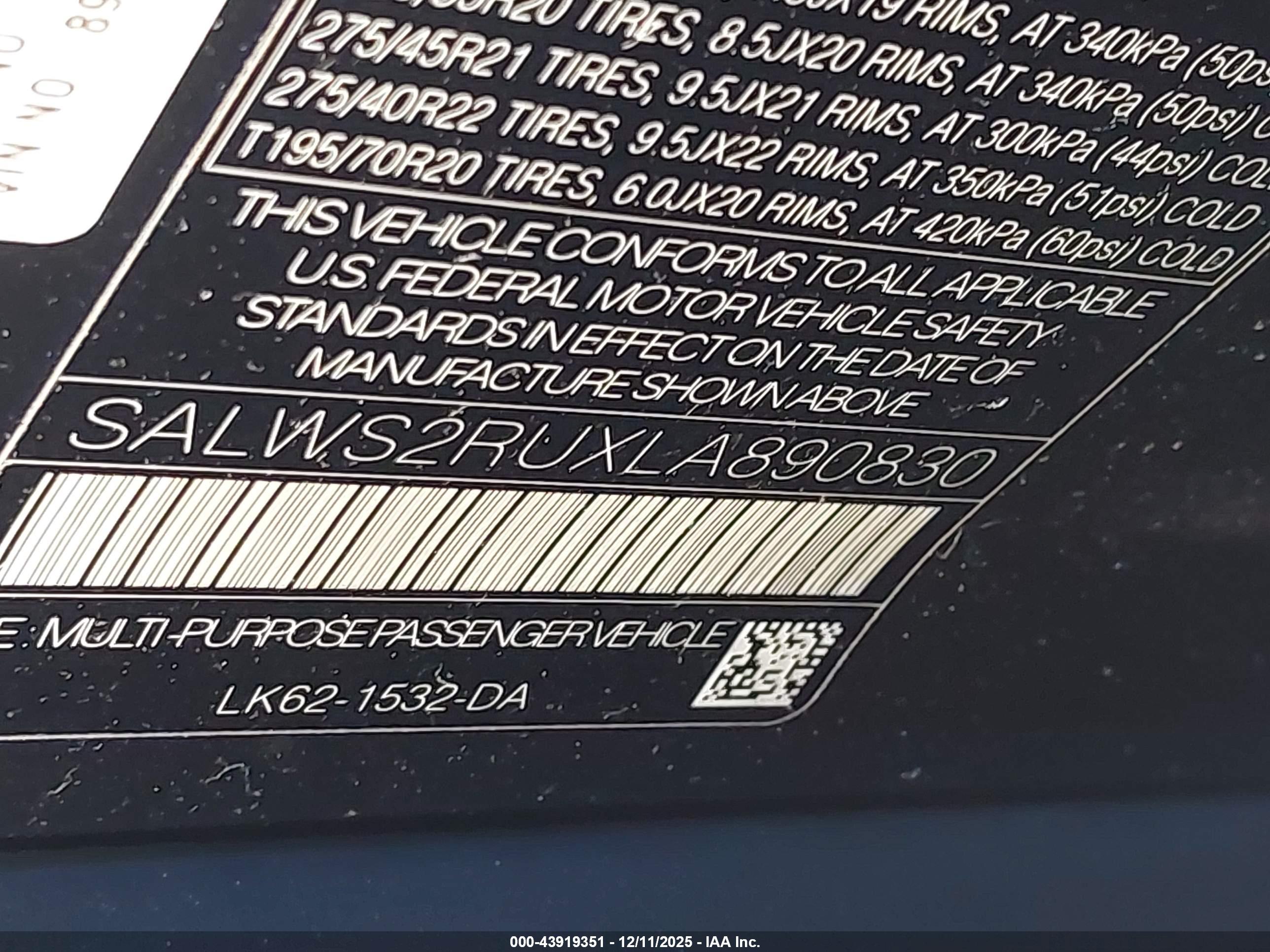 LAND ROVER image 9