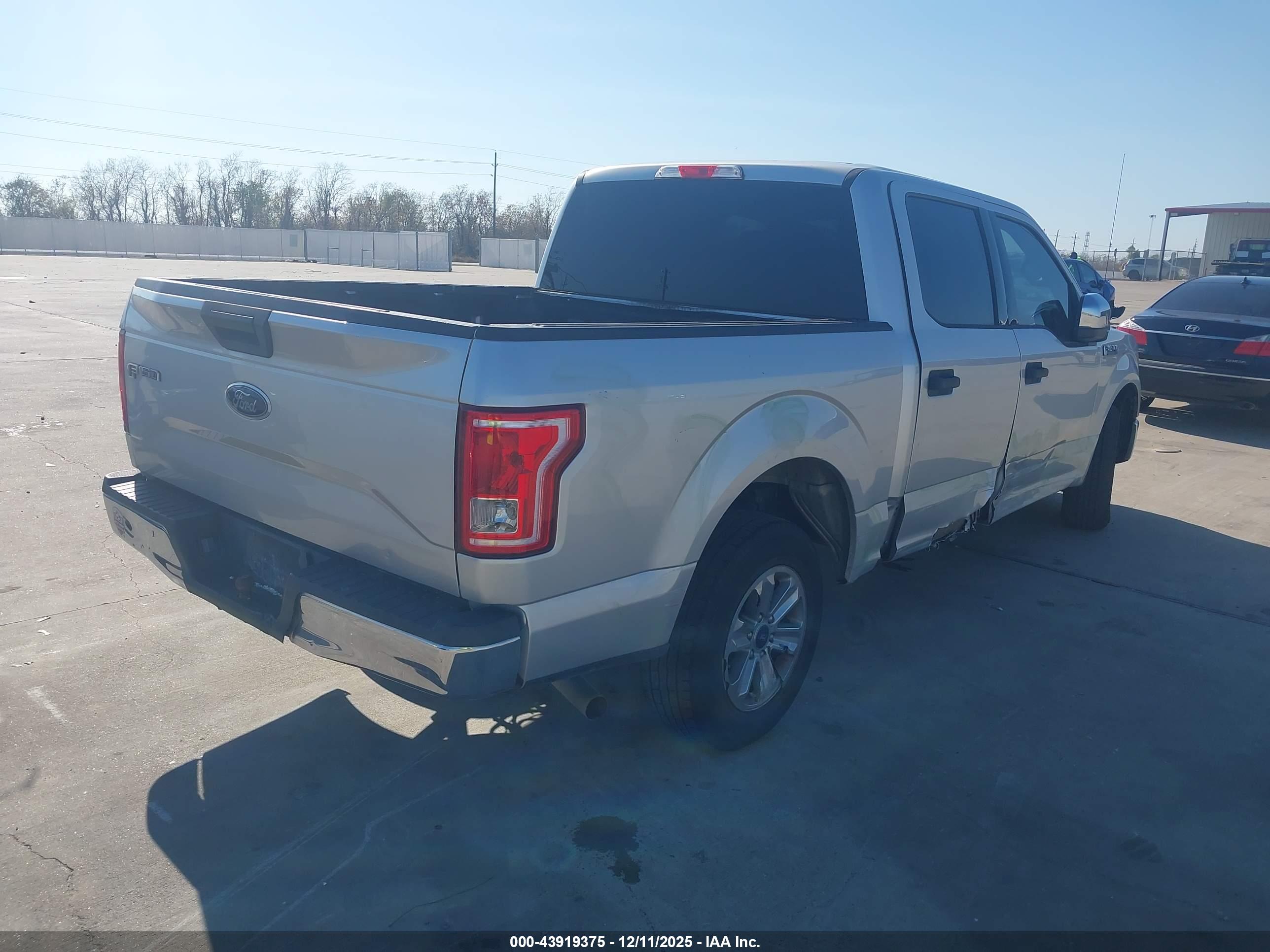 FORD F-150 image 4