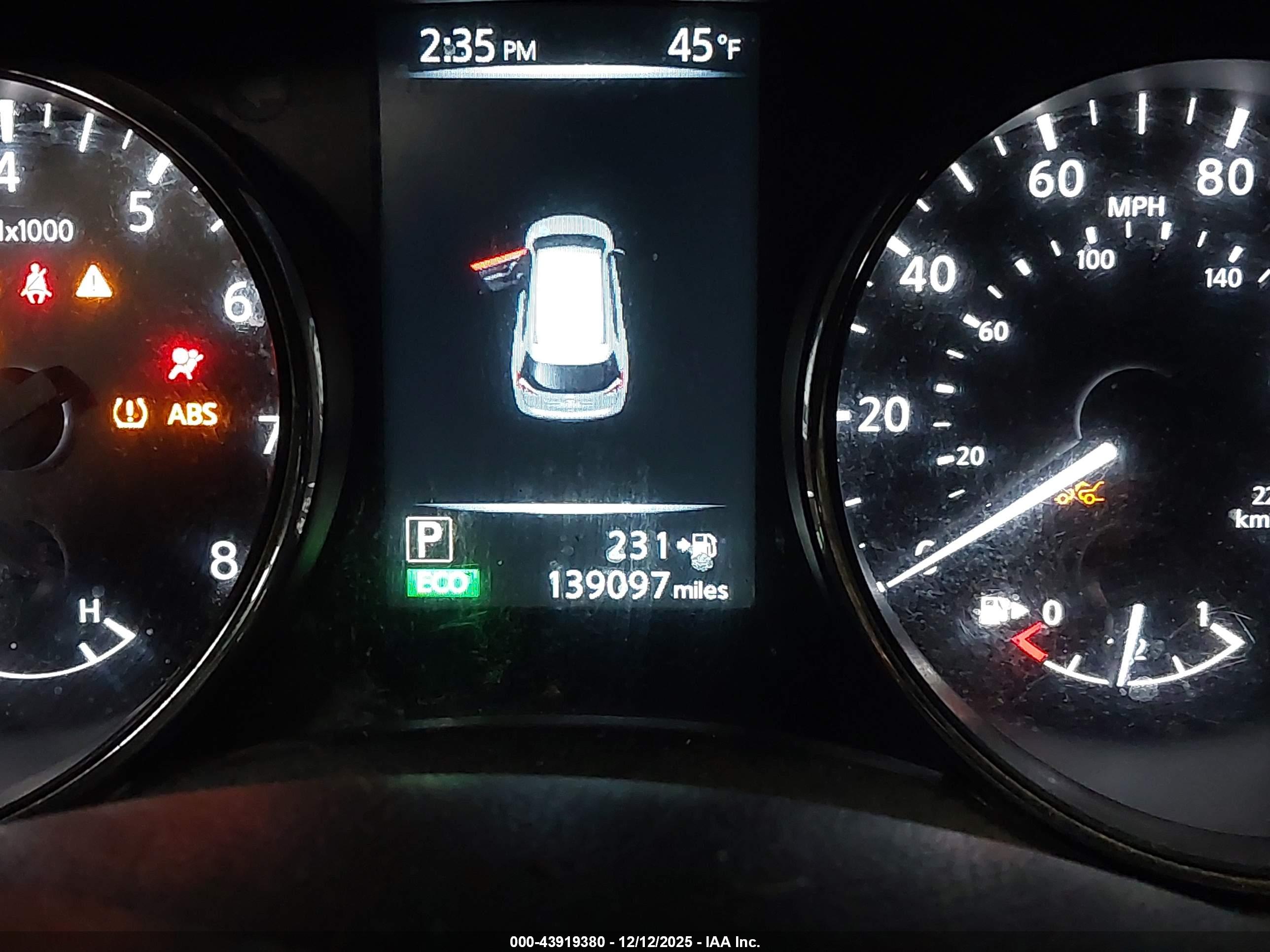 NISSAN ROGUE image 7