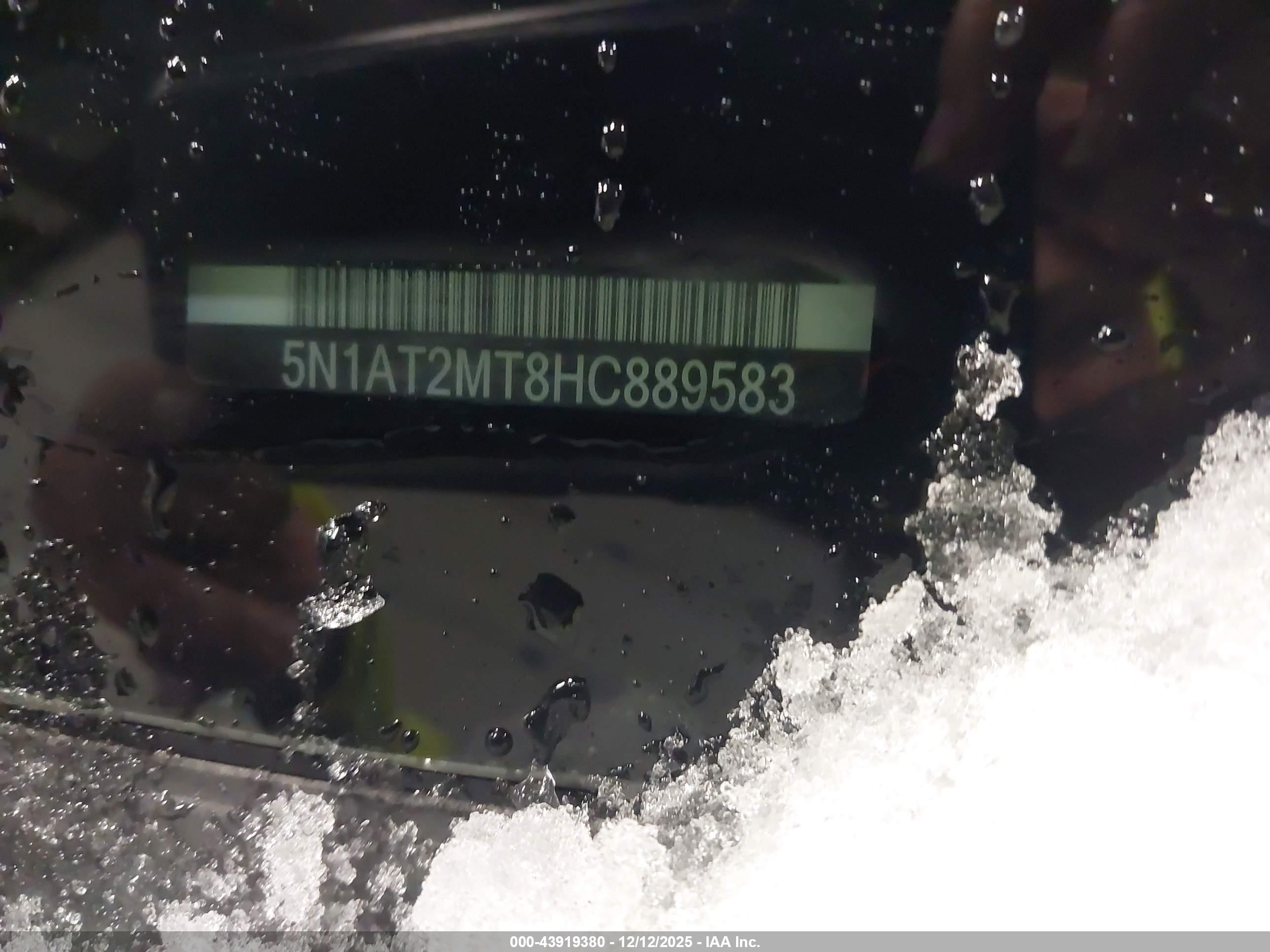 NISSAN ROGUE image 9