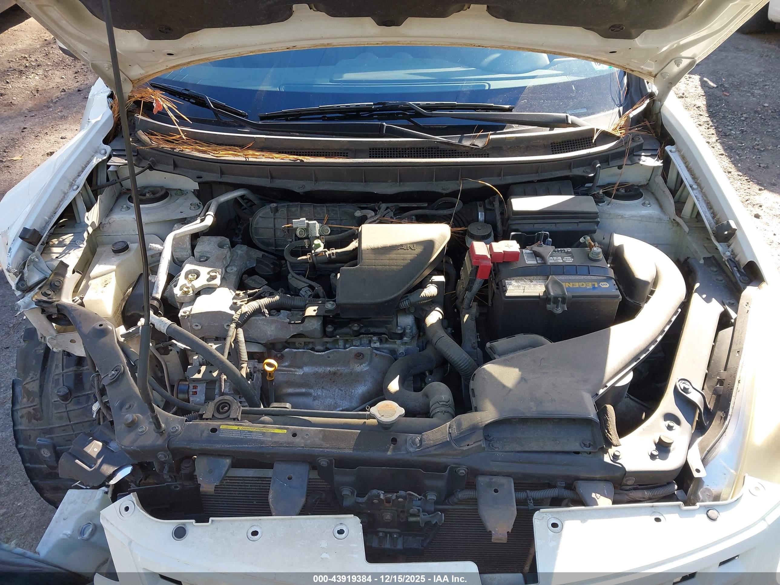 NISSAN ROGUE image 10