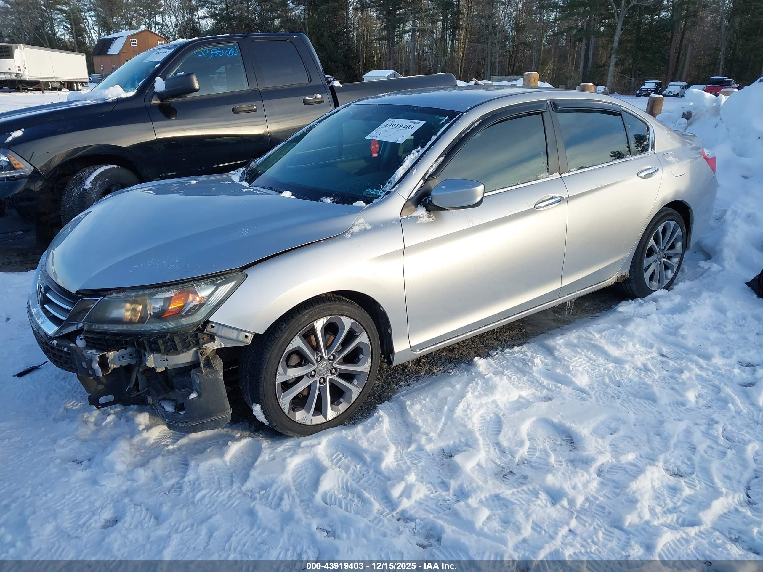 HONDA ACCORD image 2