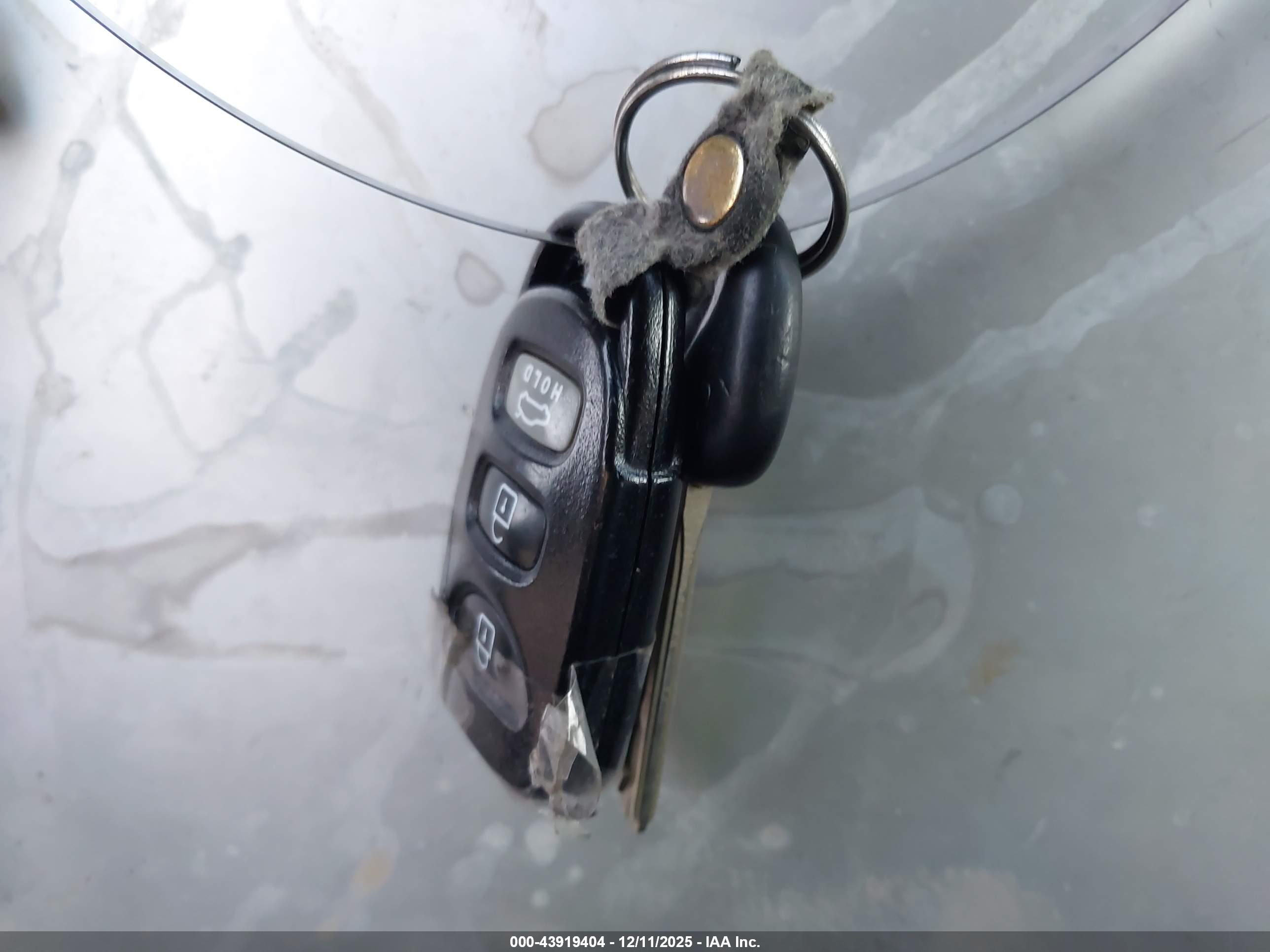 HYUNDAI SONATA image 11