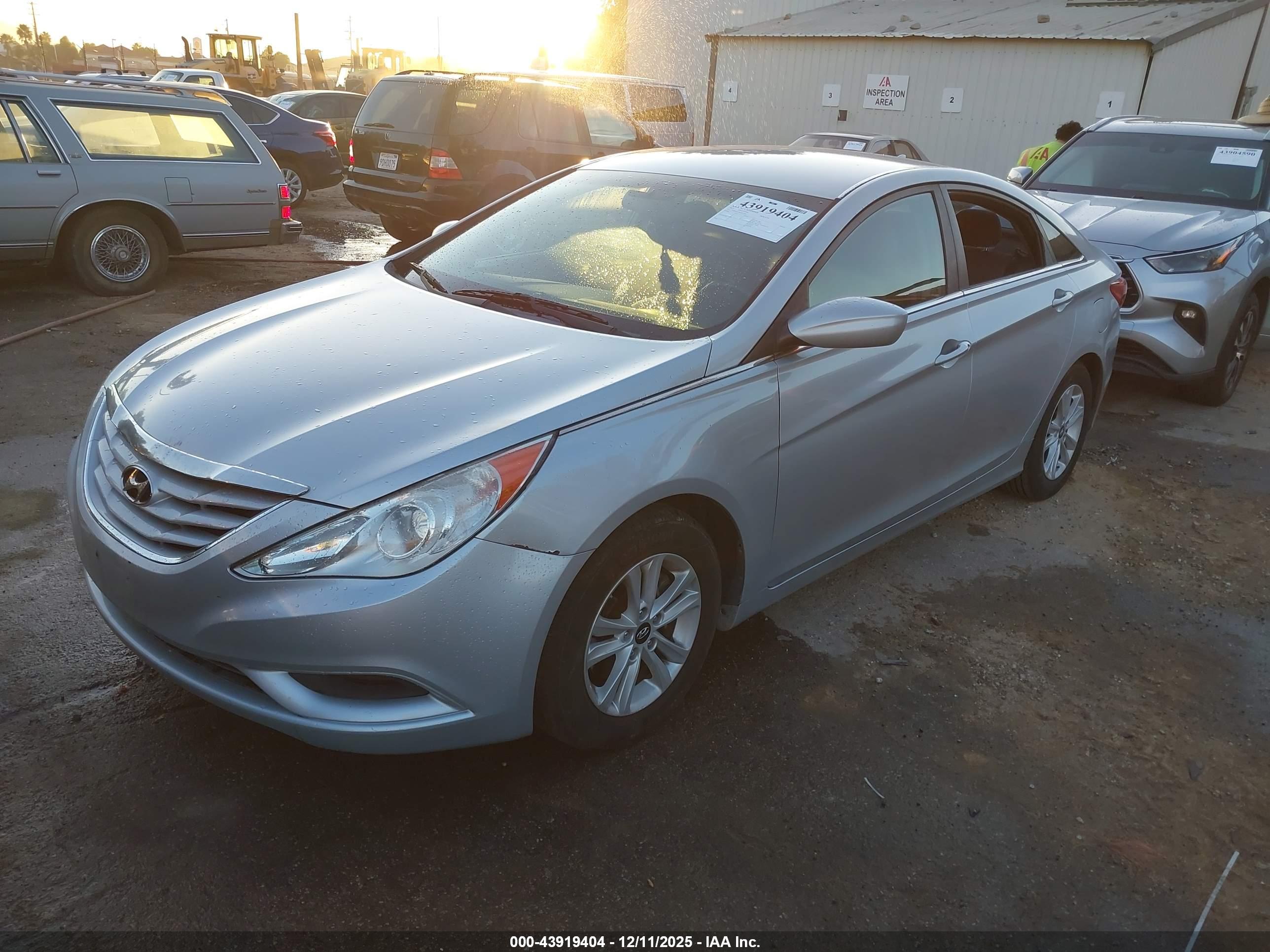 HYUNDAI SONATA image 2