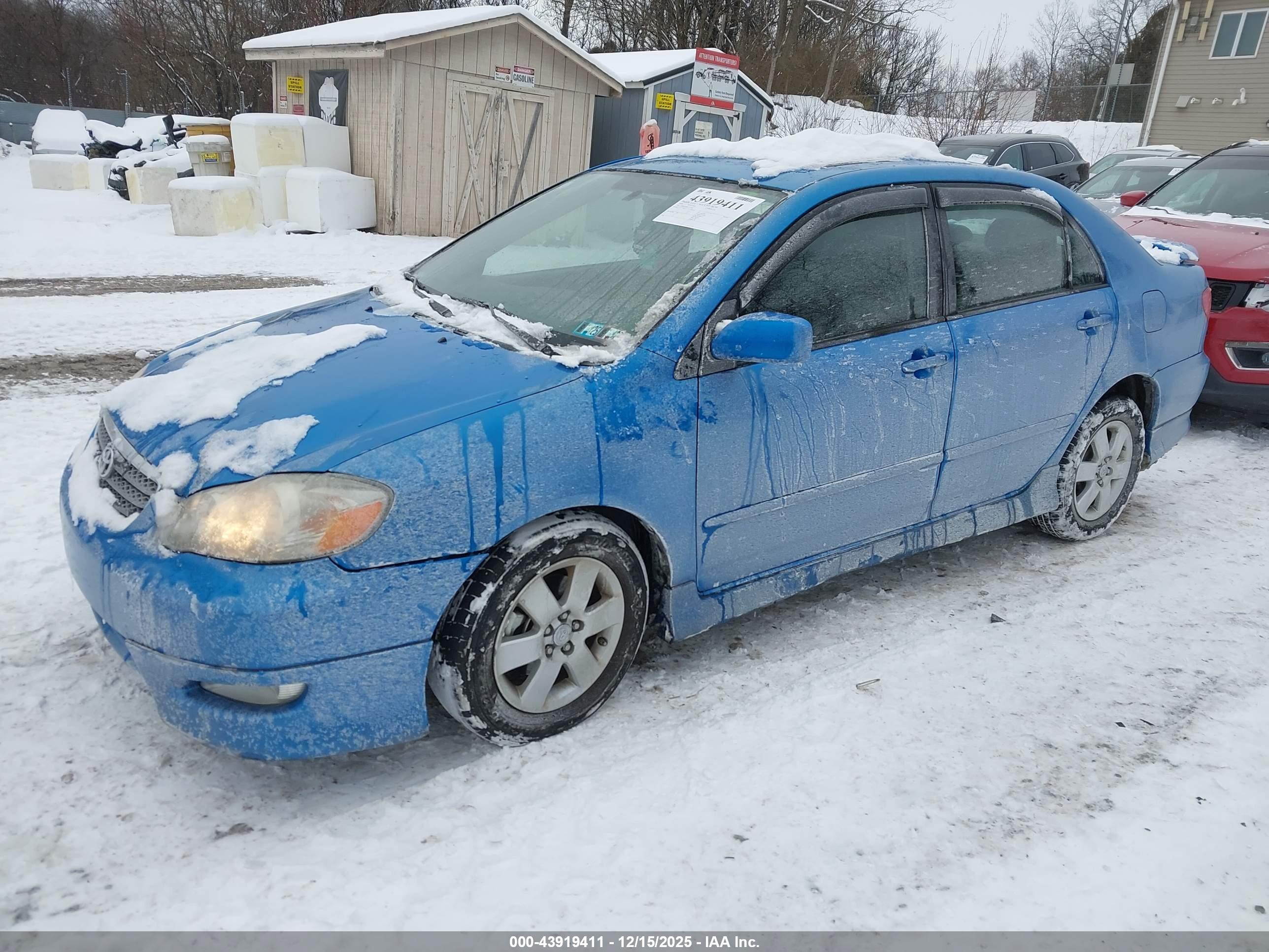TOYOTA COROLLA image 2