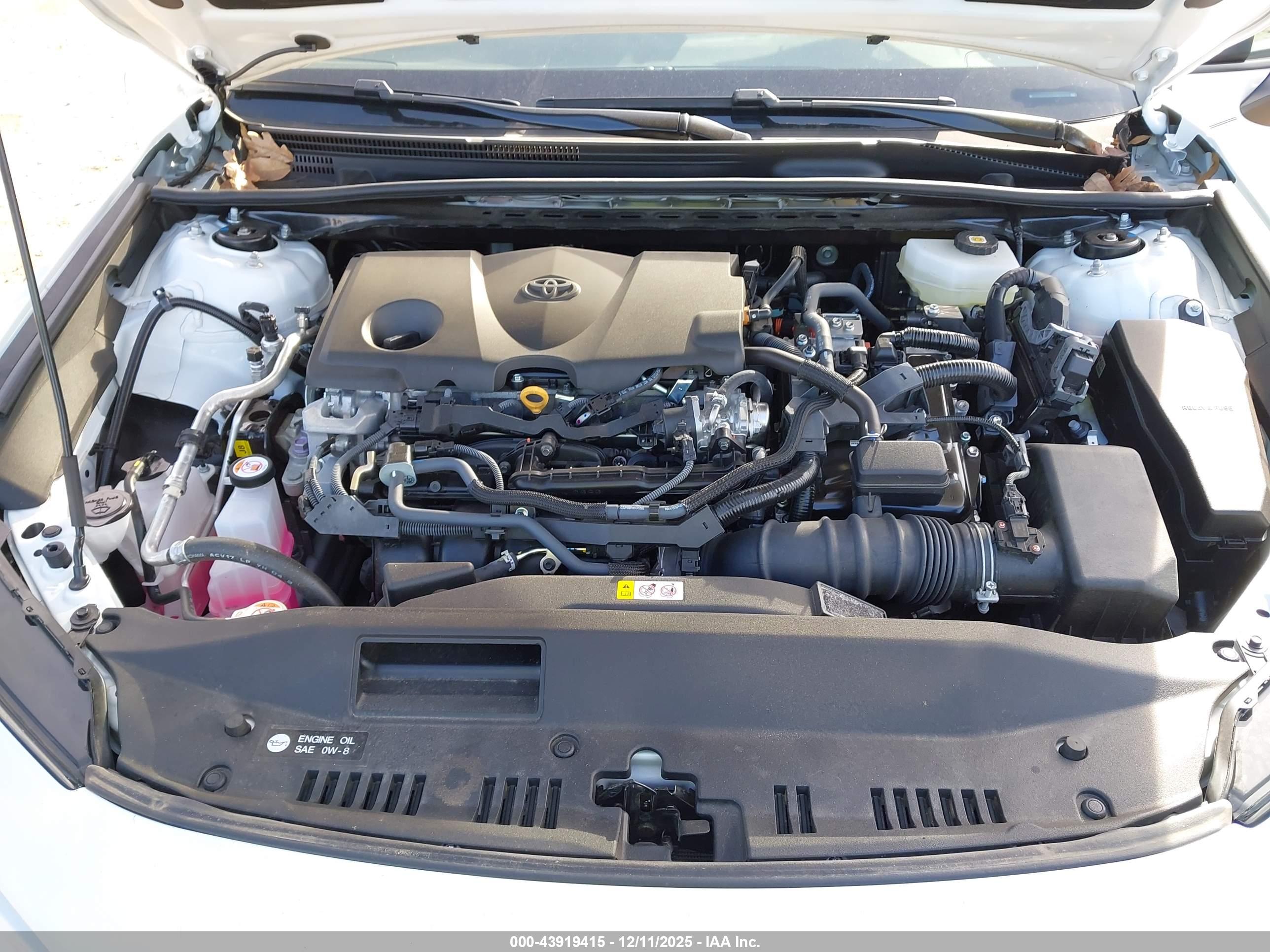 TOYOTA CAMRY image 10