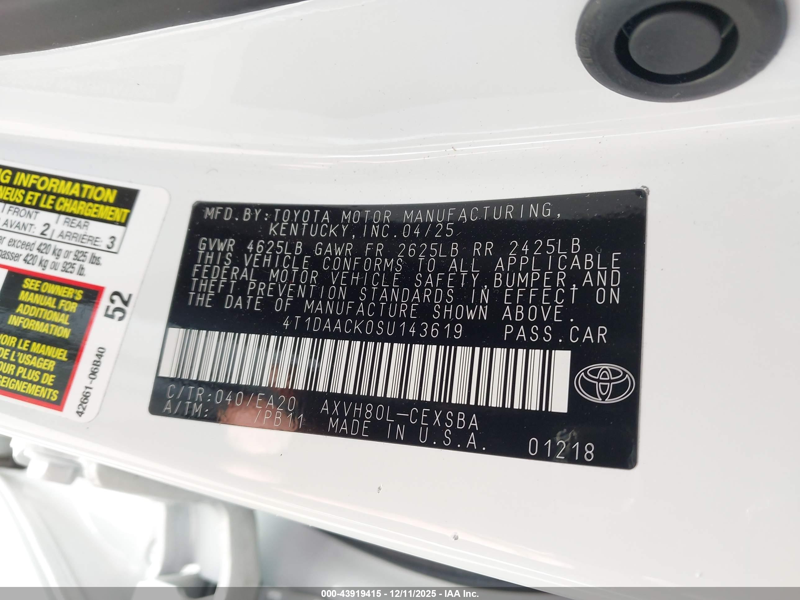 TOYOTA CAMRY image 9