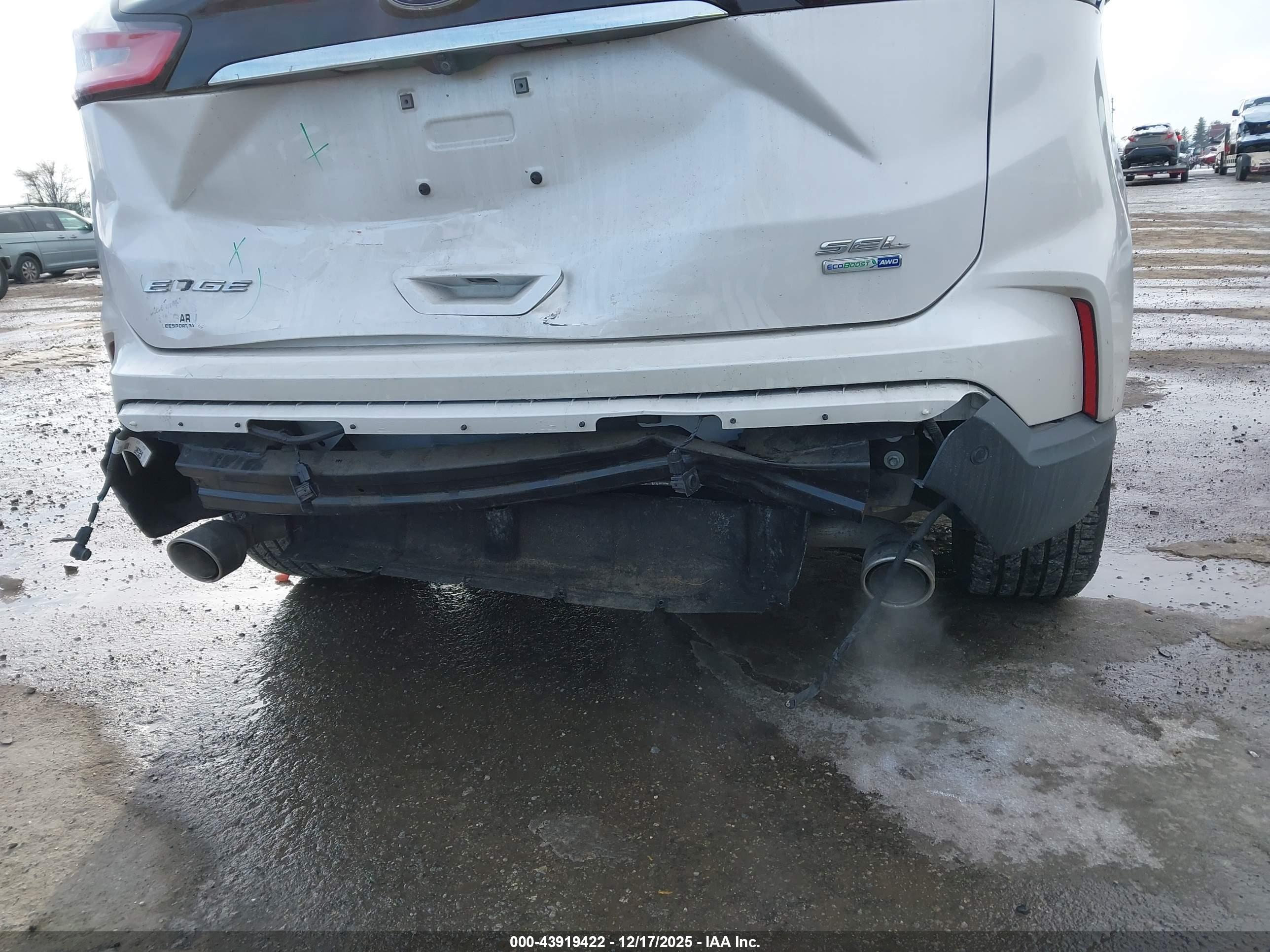 FORD EDGE image 6