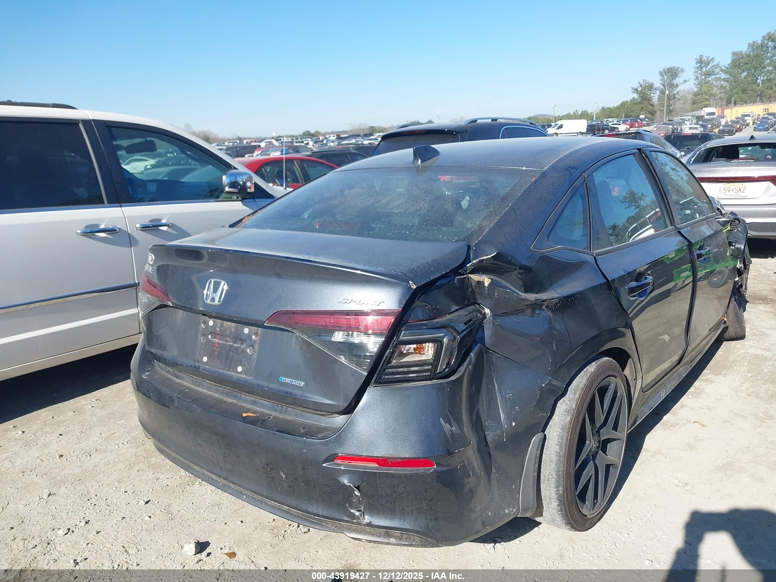 HONDA CIVIC image 4