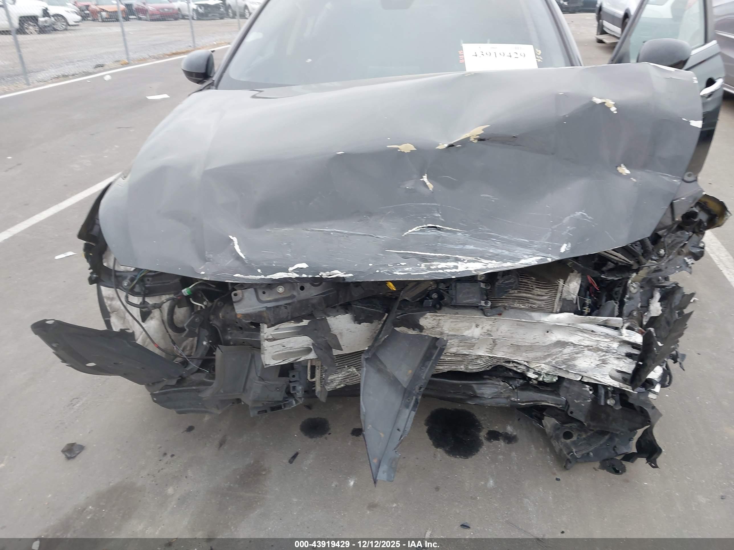 NISSAN ALTIMA image 6
