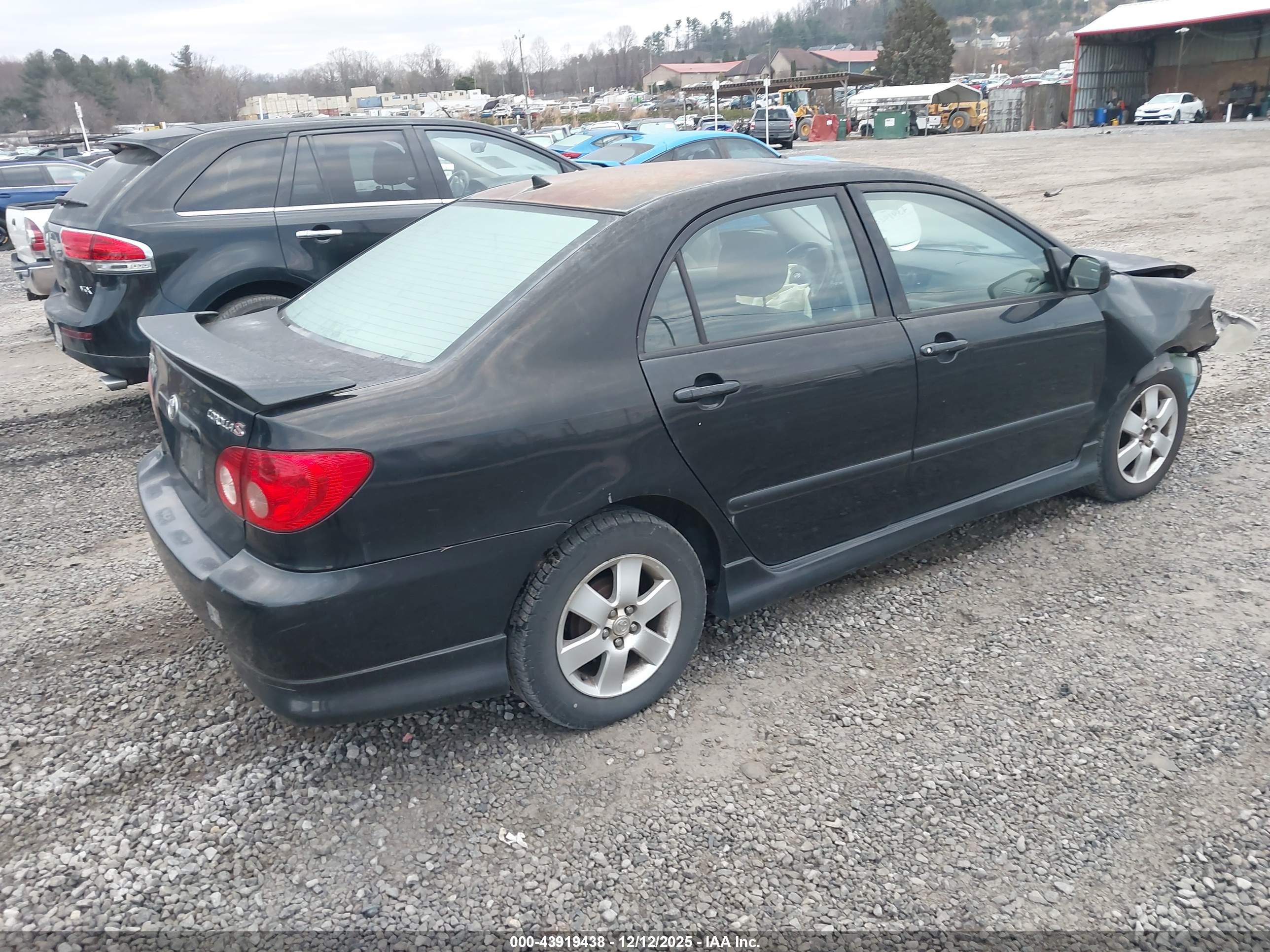 TOYOTA COROLLA image 4
