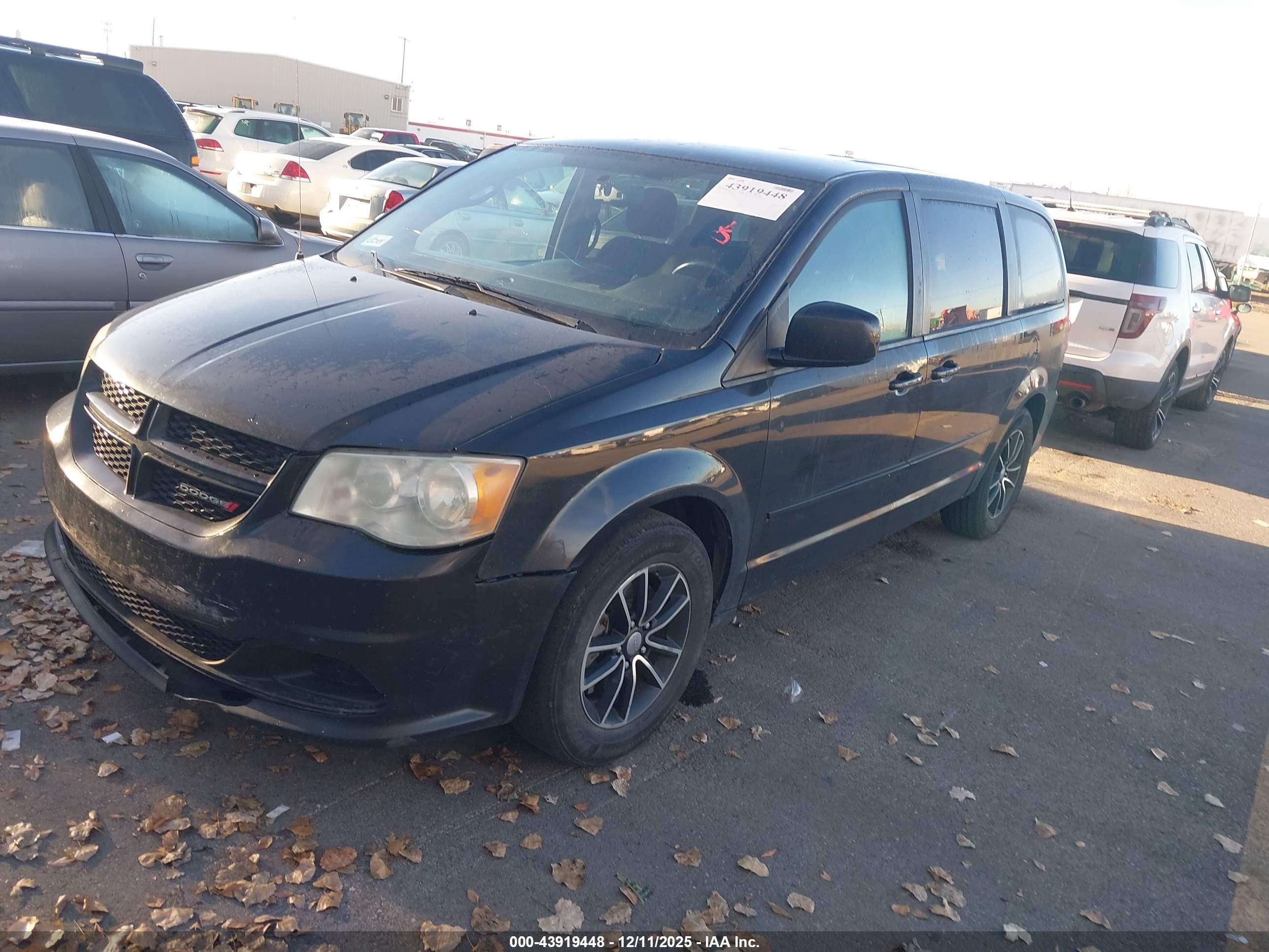 DODGE GRAND image 2