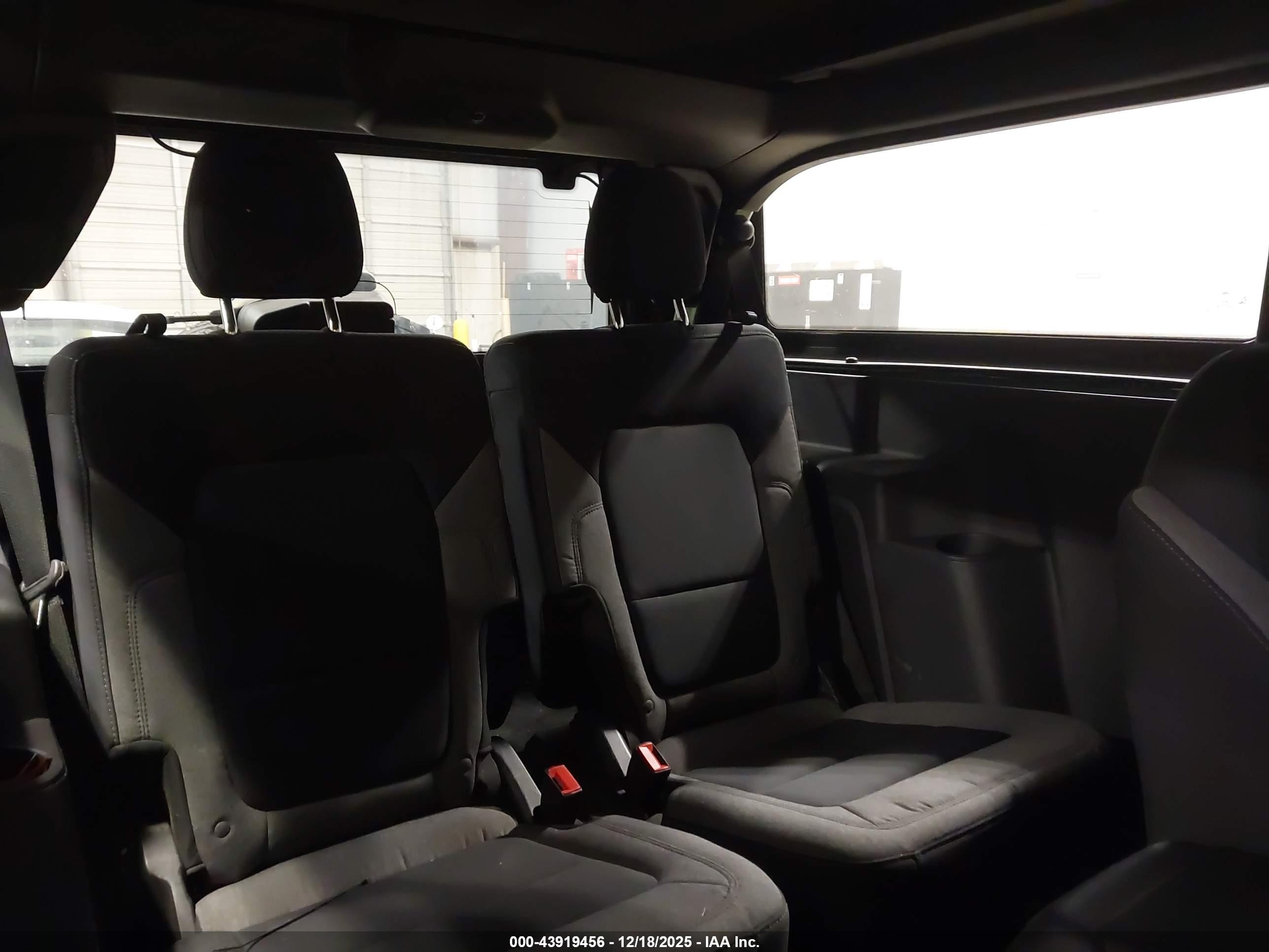 FORD BRONCO image 8