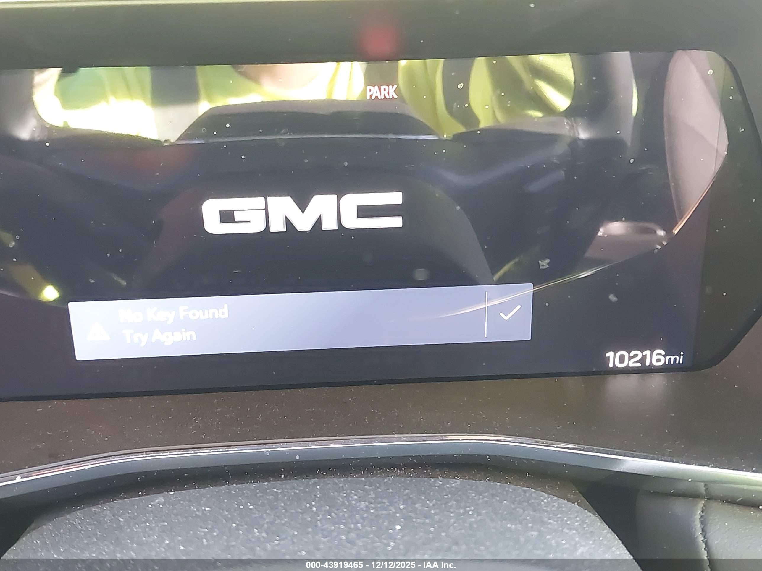 GMC CANYON image 7