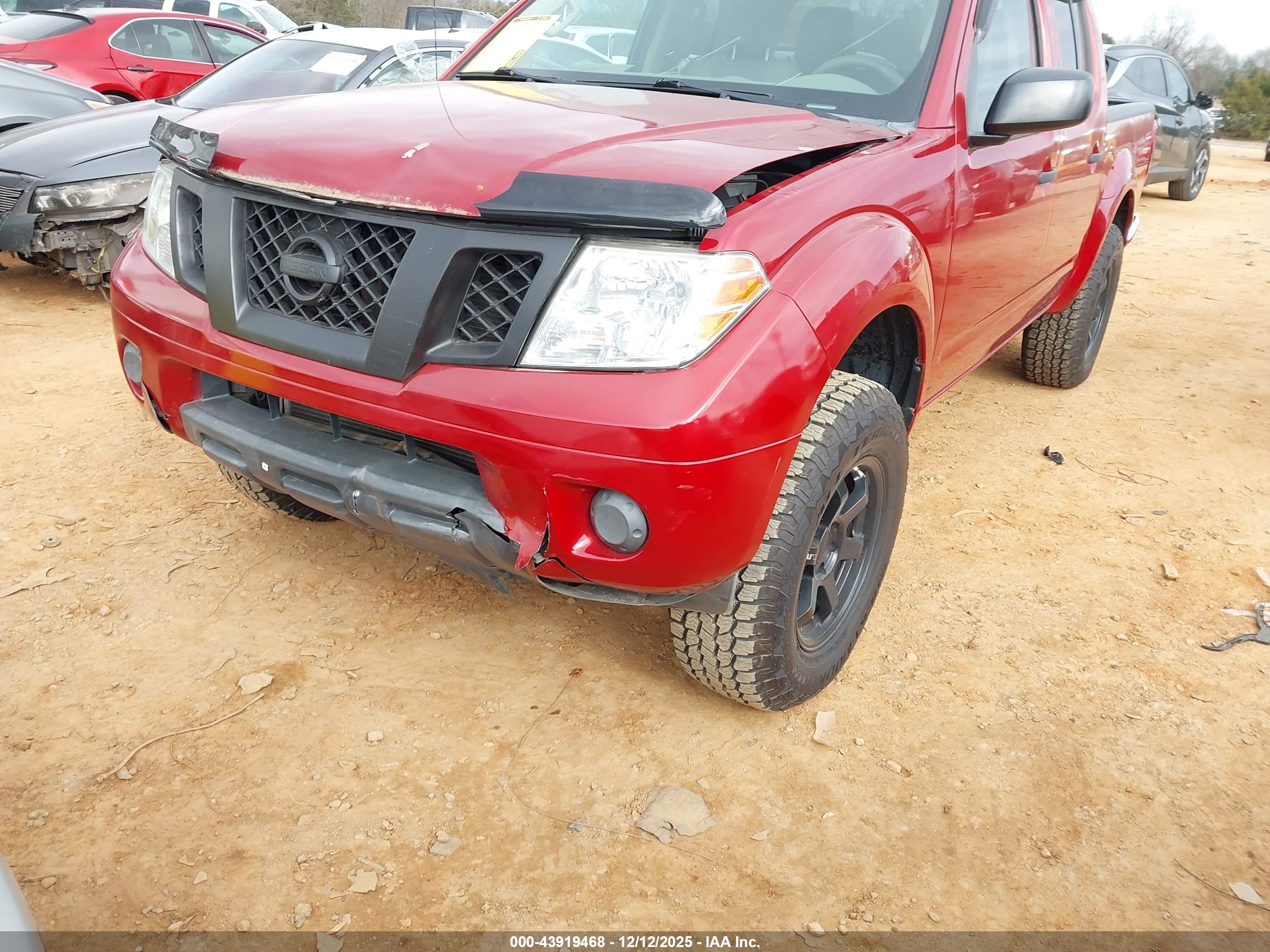 NISSAN FRONTIER image 6